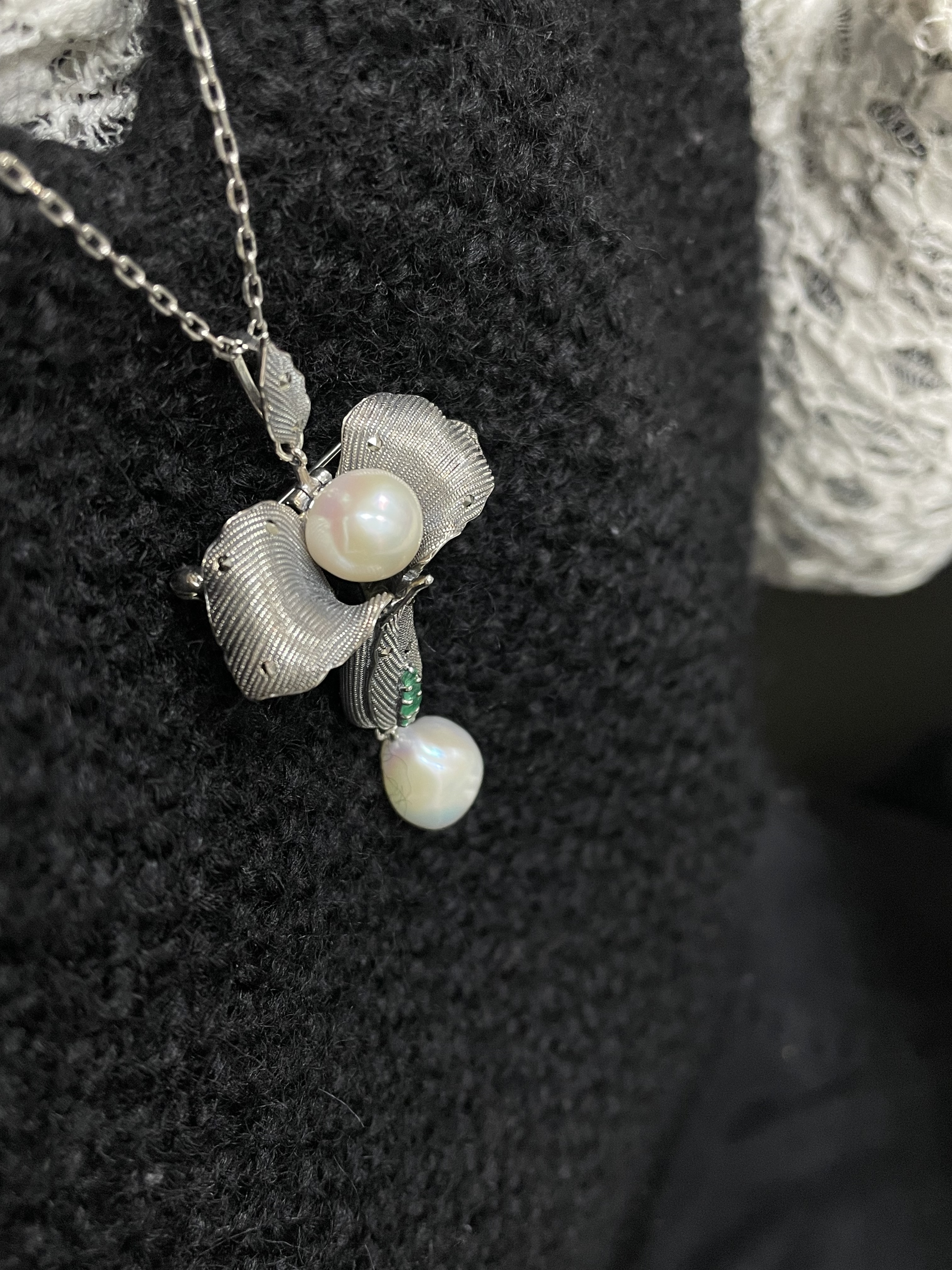 牽牛花珍珠胸墜