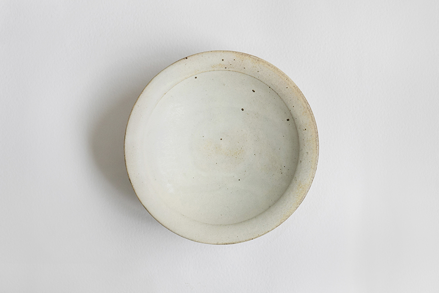 祥見知生選品-下村淳-粉引斑釉7.5寸皿