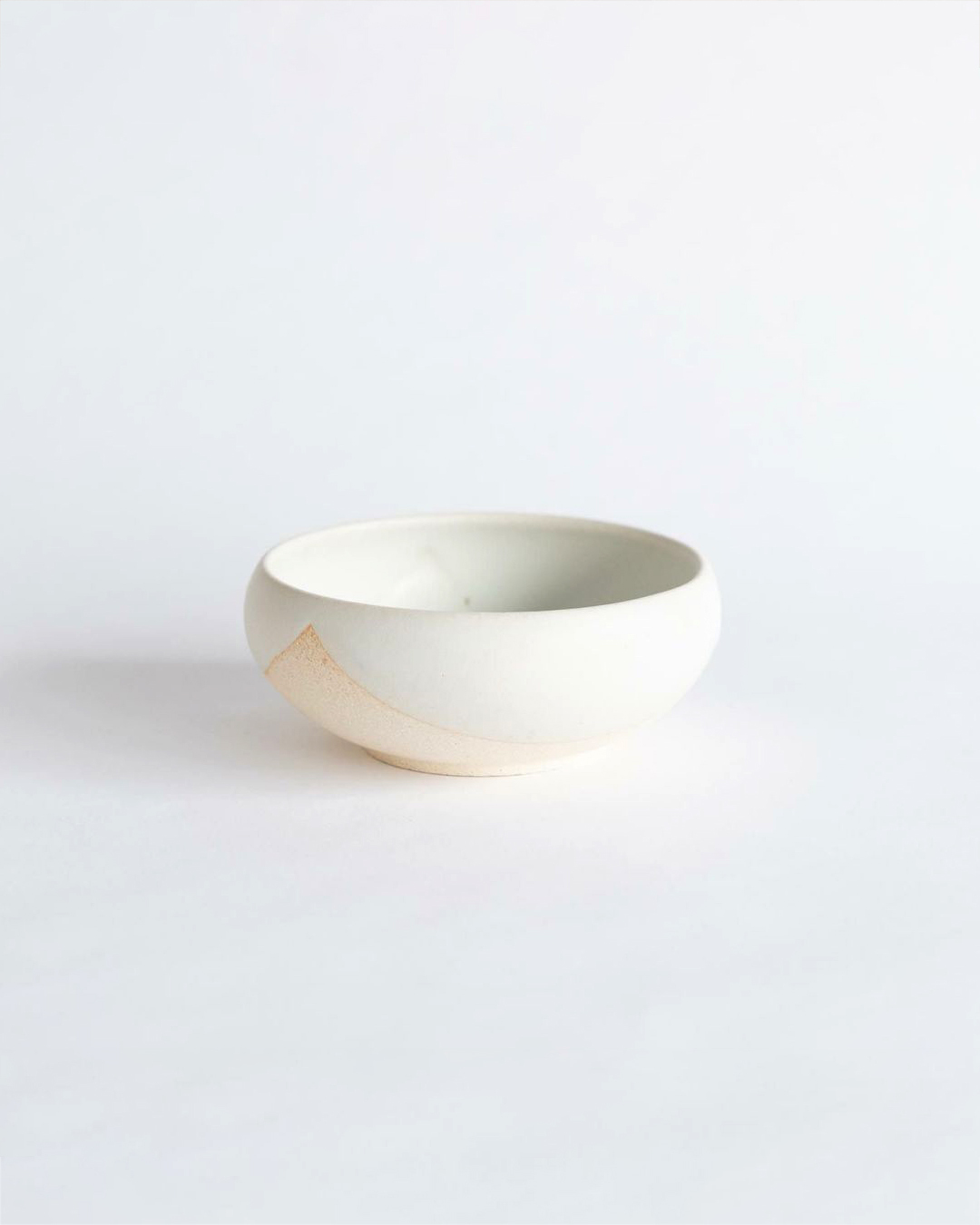 Meizan kiln bowl white｜Shigaraki ware