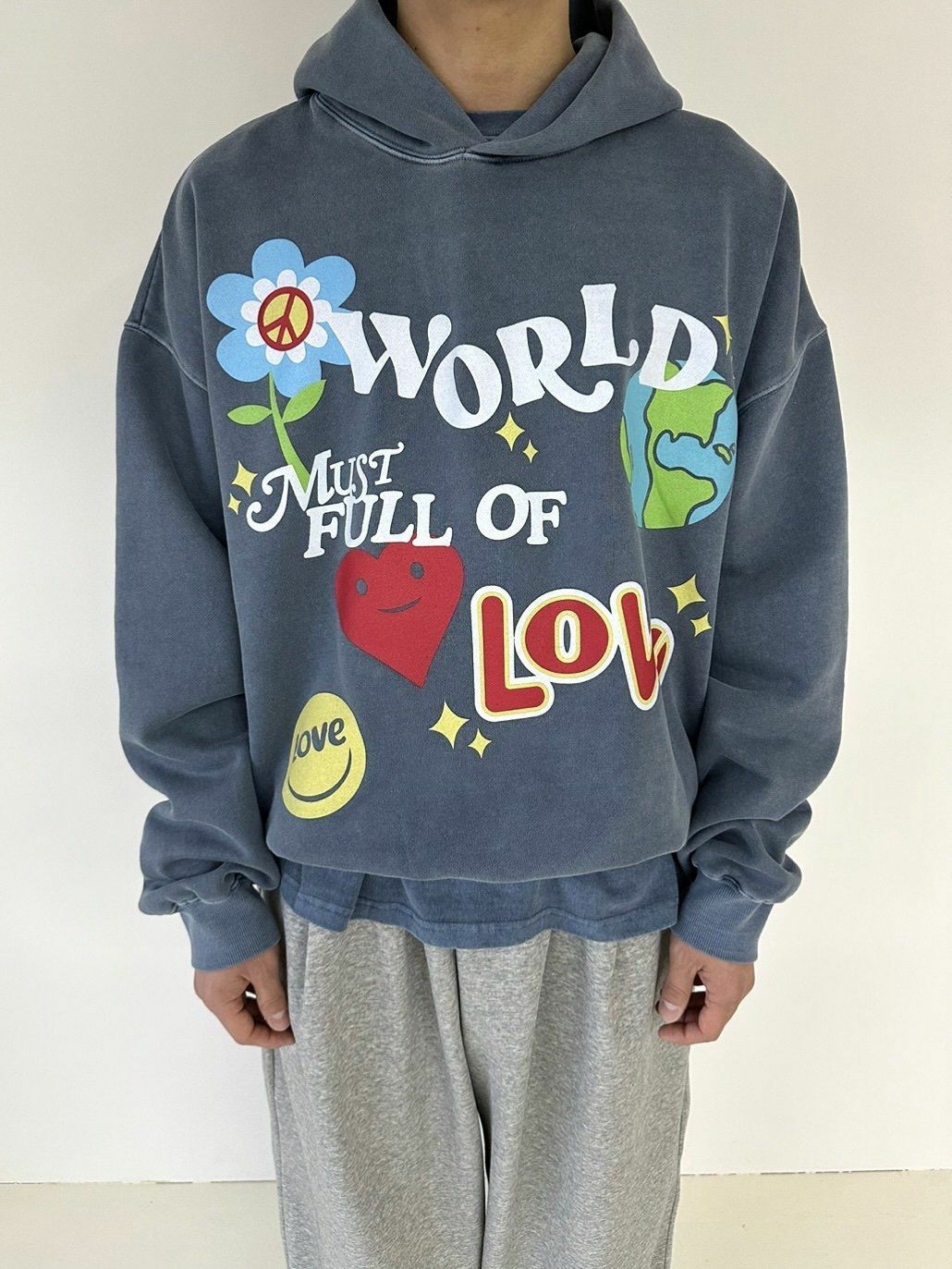 花花圖案英文字連帽衛衣(薄抓毛底) LANE-043T