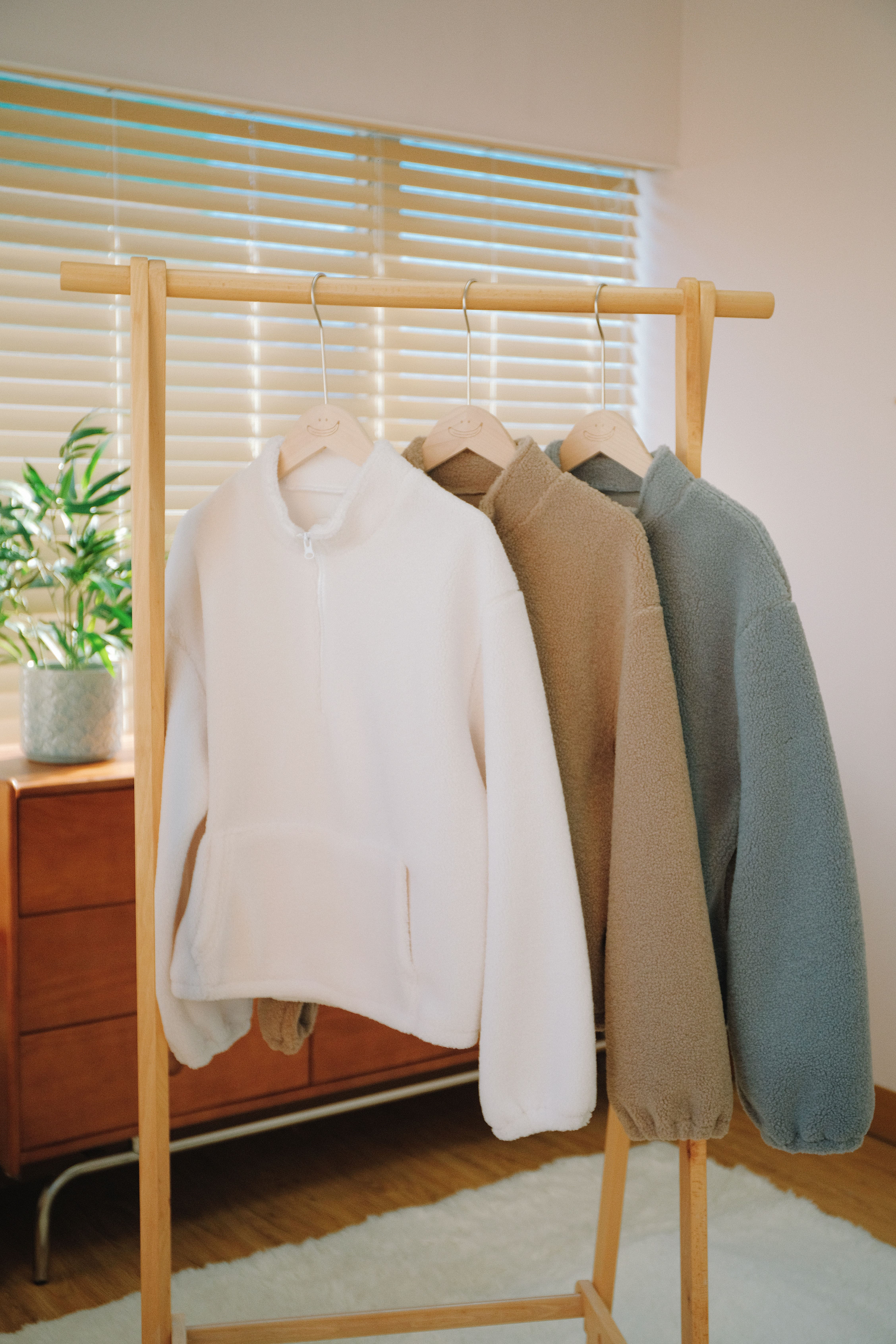 三色／柔軟搖粒絨半拉鏈上衣／ Fleece Half-zip Long Sleeve Pullover