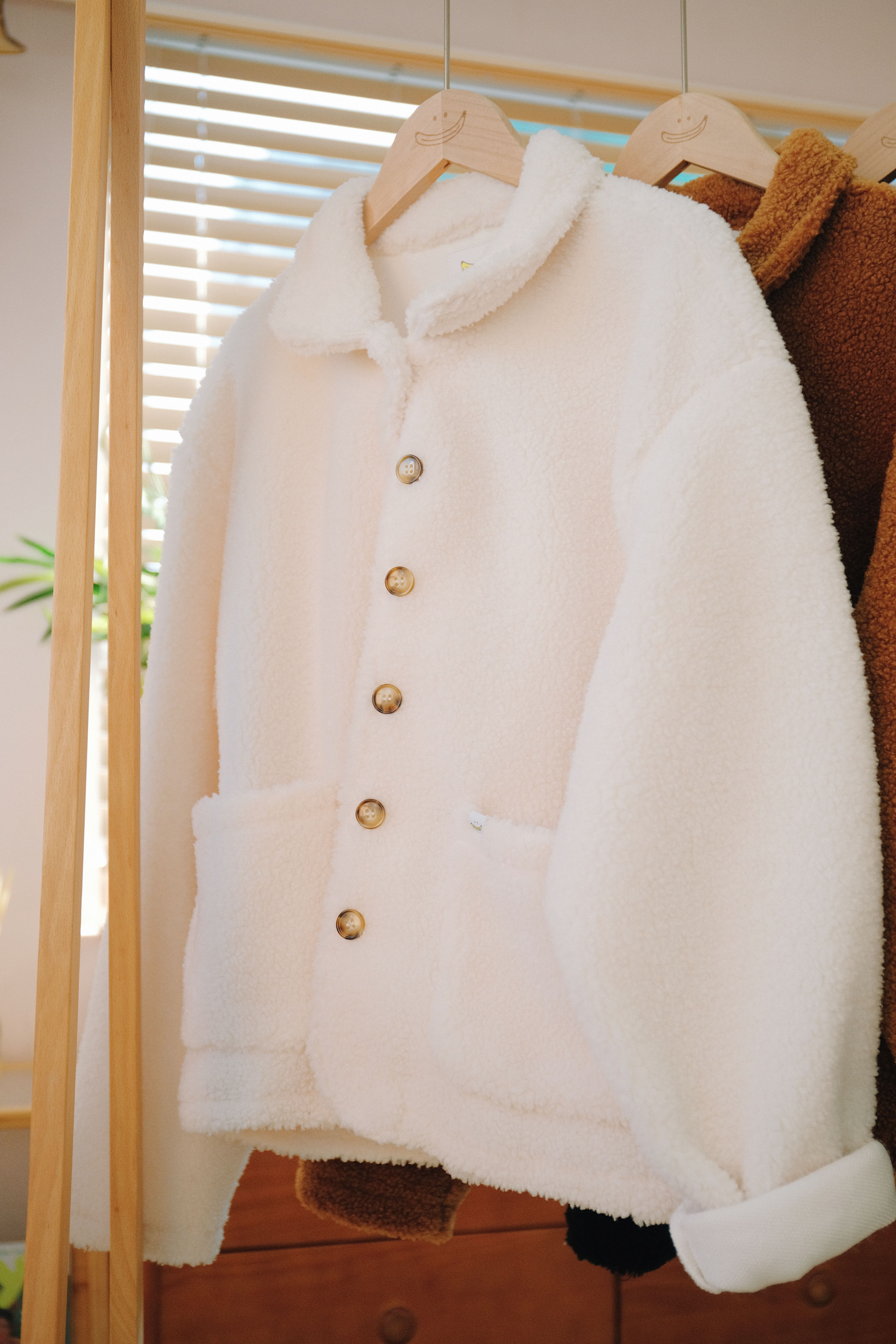 三色／搖粒絨翻領圓邊外套／ Fleece Lapel Long Sleeve Jacket