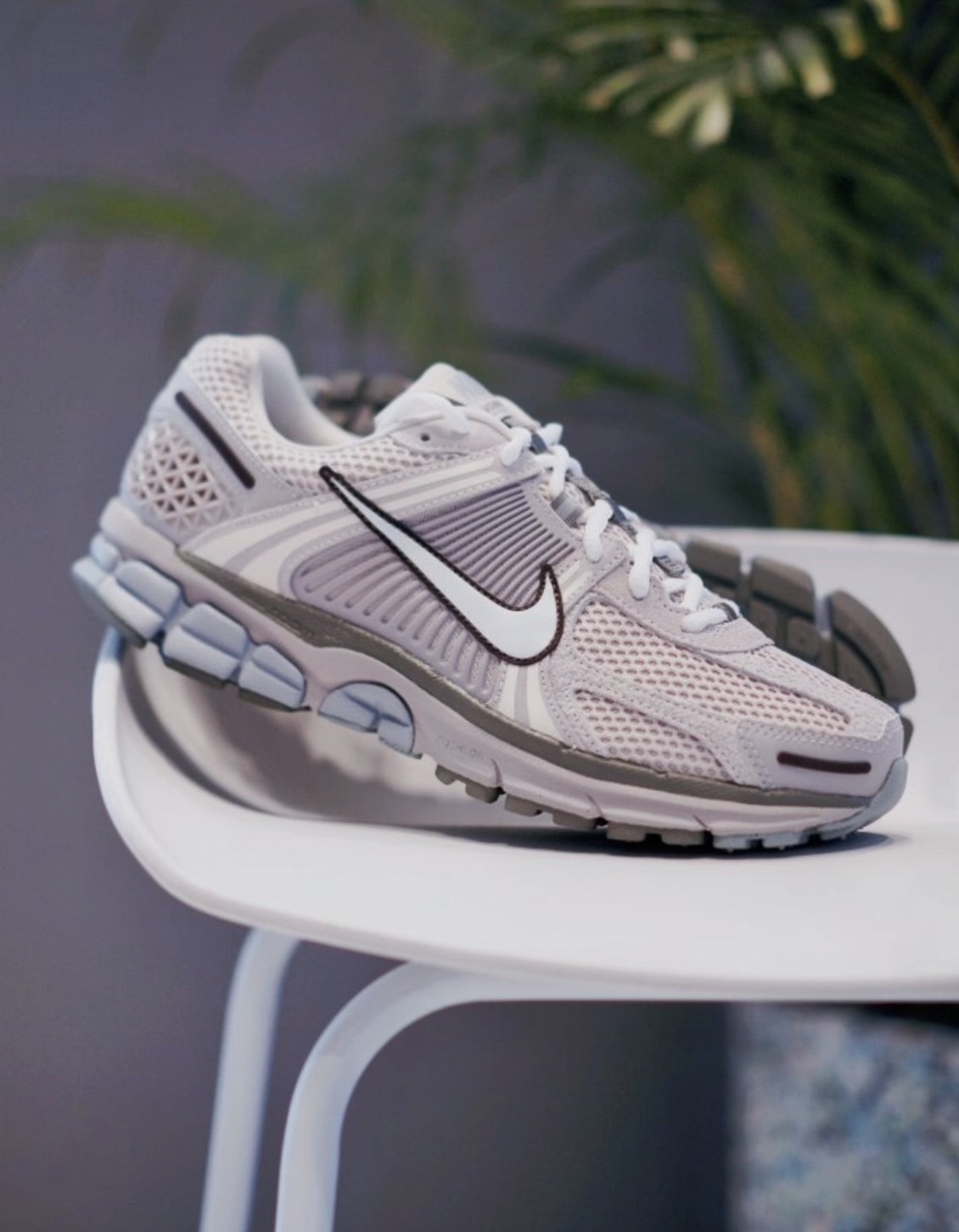 預購 NIKE ZOOM VOMERO 5 “LIGHT OREWOOD BROWN” 燕麥灰藍 反光 北卡藍 水藍 復古慢跑鞋