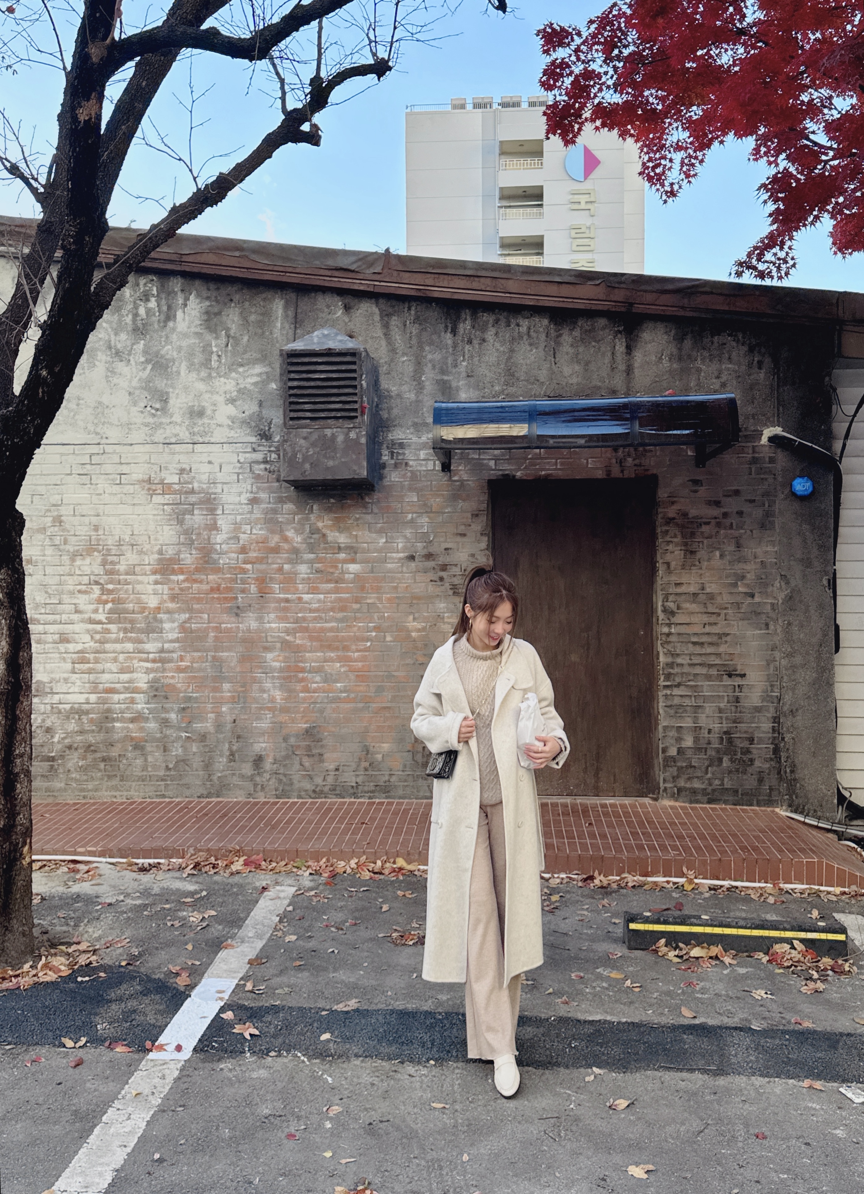 麻豆清單！最貴棟法式淺杏排扣90%手工羊毛外