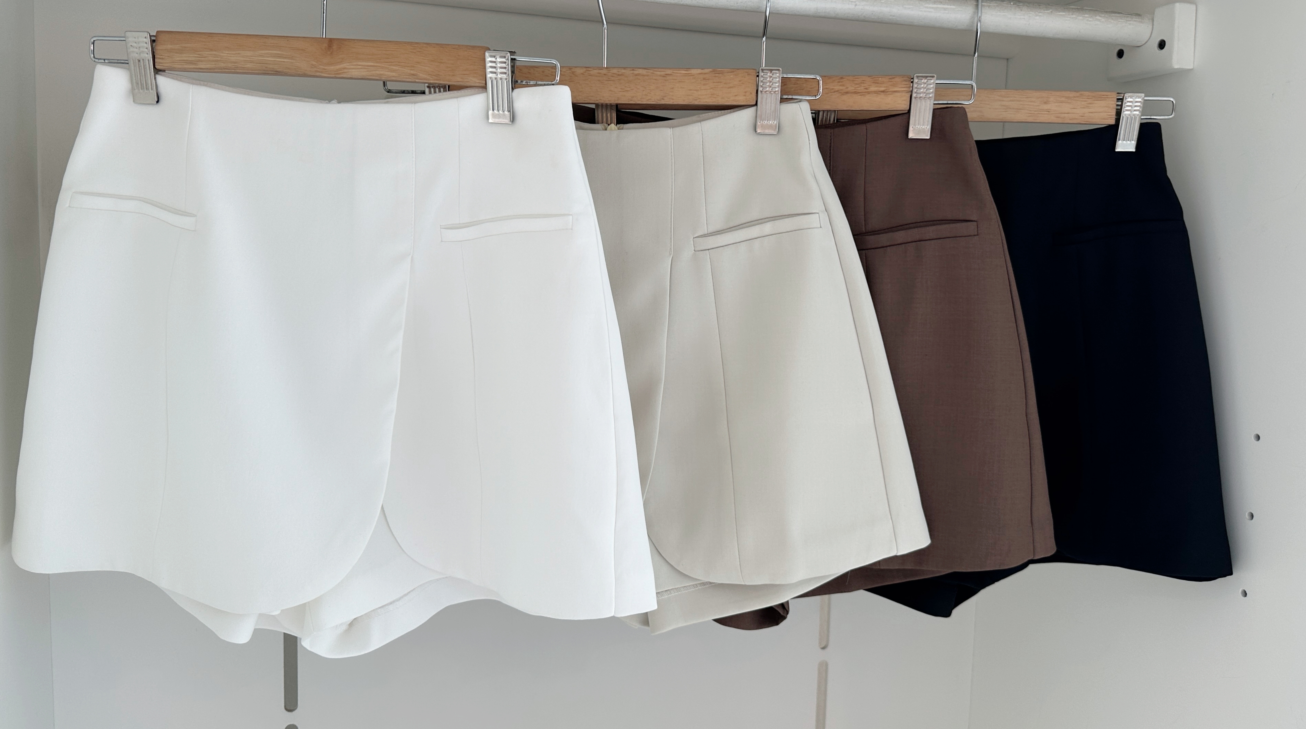 HIGH WAIST LAYER SHORT SKORT