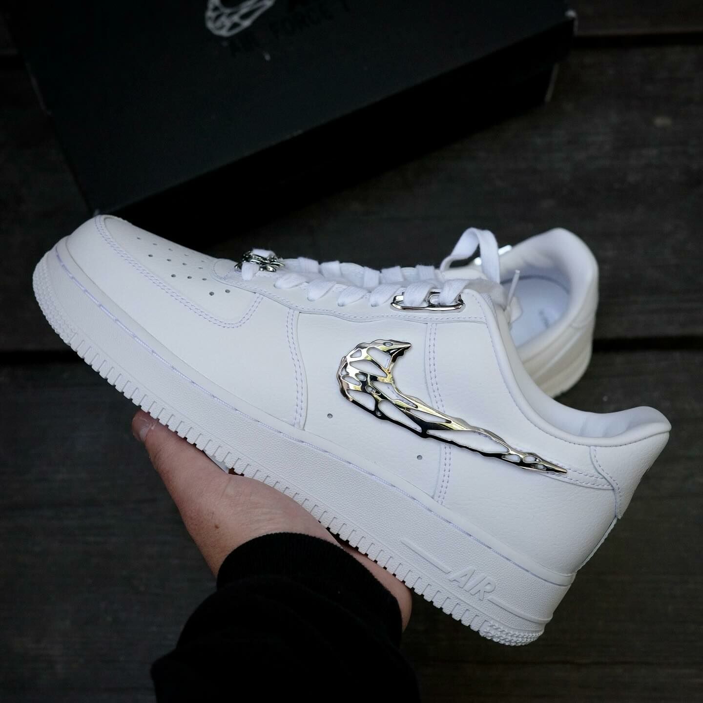 Nike Air Force  1 LOW " MOLTEN METAL " 液態金屬 白 男款 (FV3616-101 )