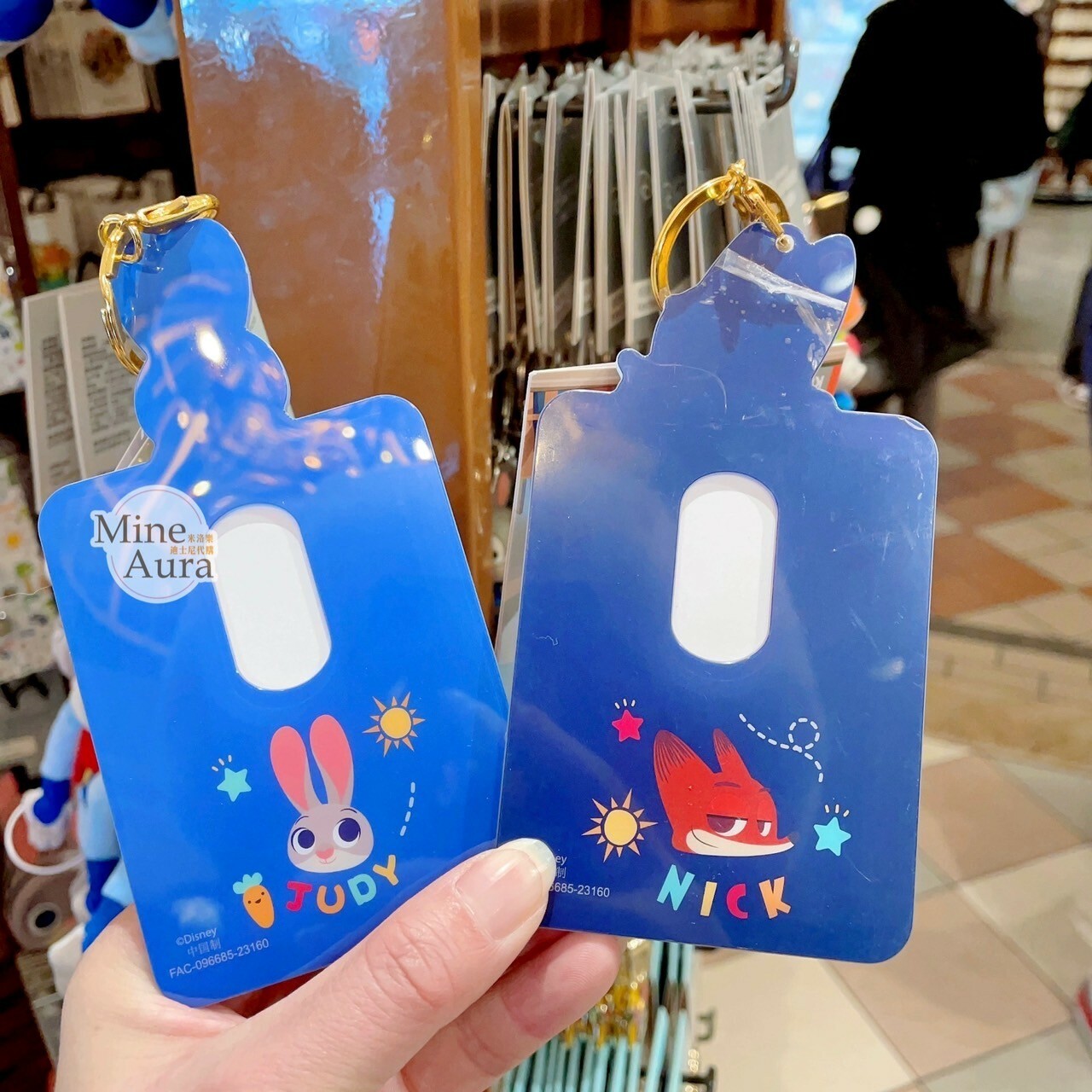 胡尼克 Nick 證件 造型 鑰匙圈 吊飾 動物方城市 Zootopia -上海迪士尼樂園