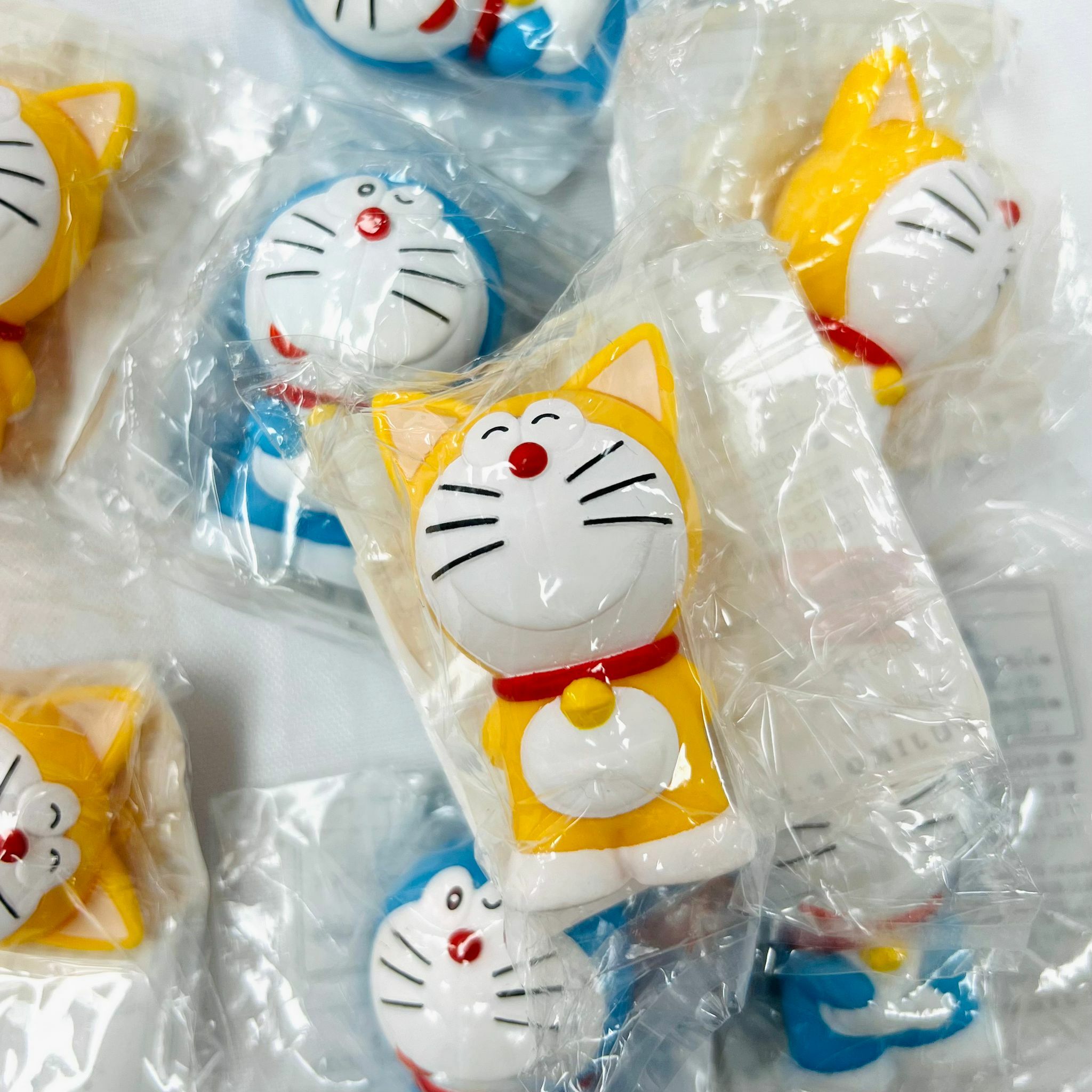 Doraemon Expo finger doll