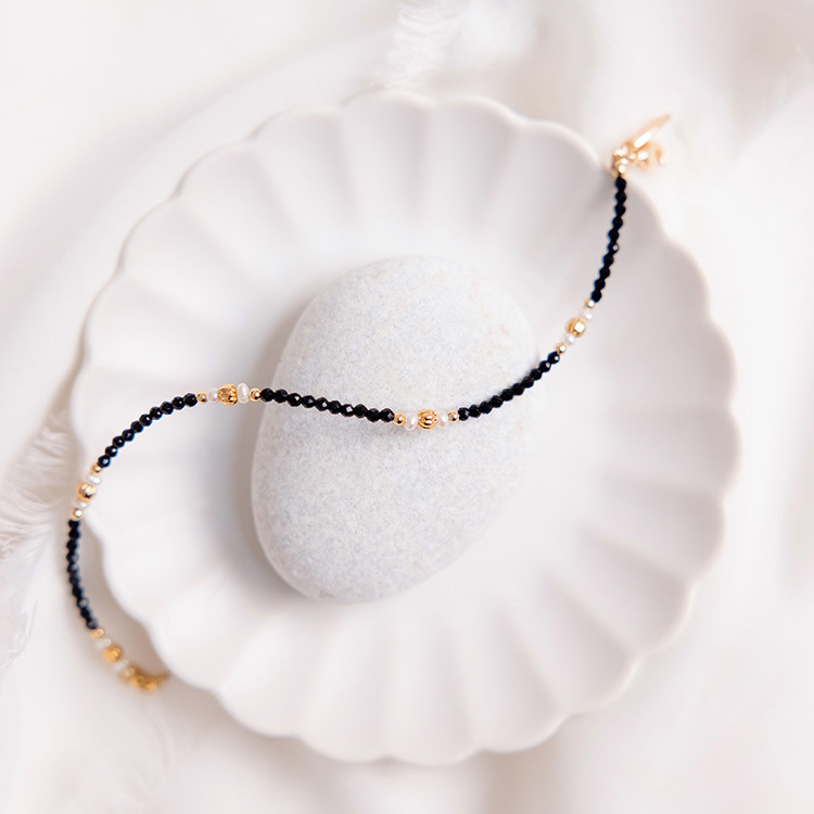 ｜學習力｜摩登女子的爵士樂 • 散拍 – 尖晶石 – 手鍊