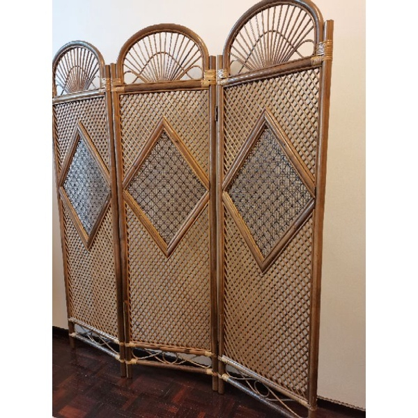 Brown Diamond EULALIE Rattan Room Divider