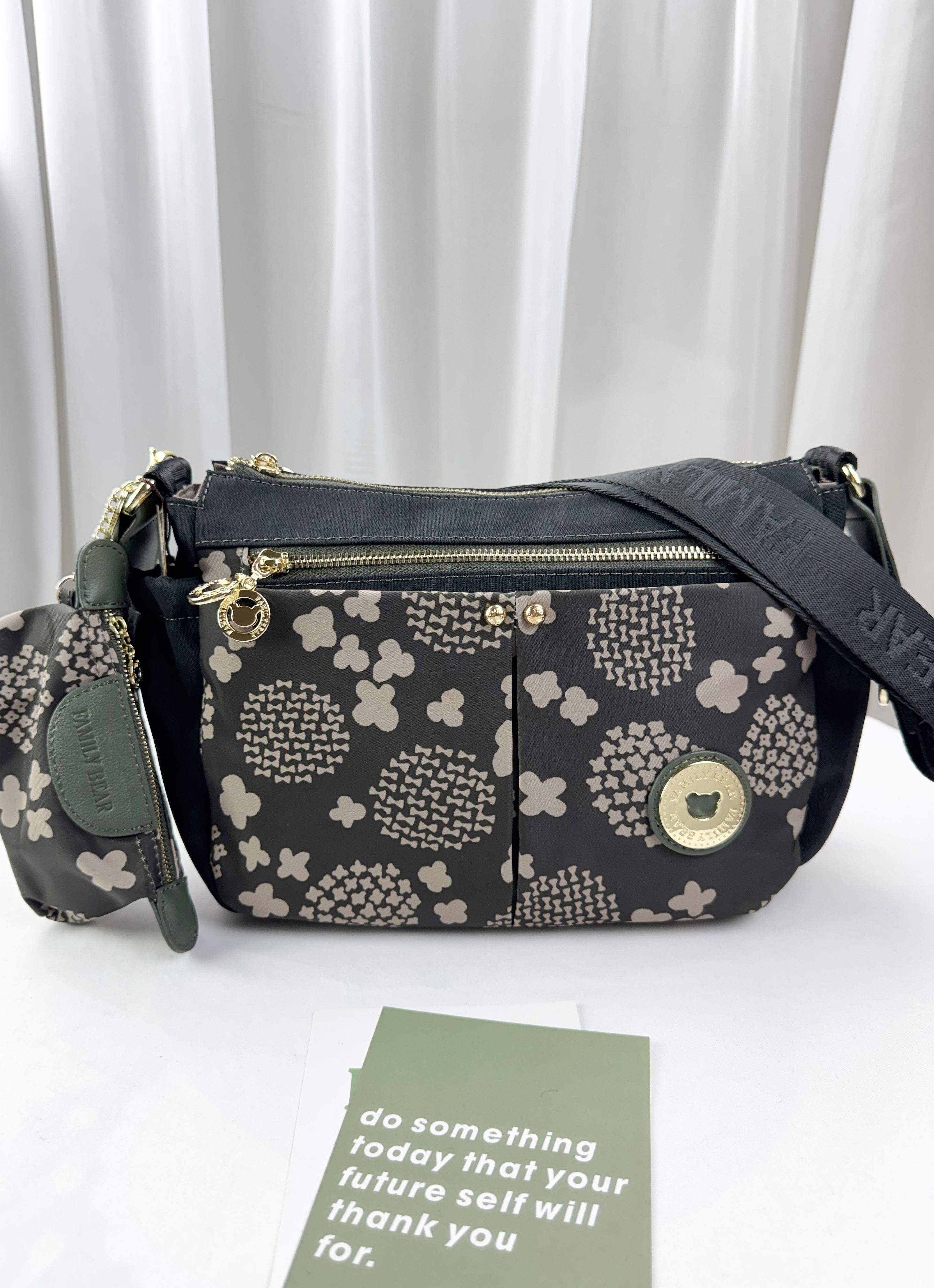 FamilyBear 墨綠圖騰防潑水側背包 附零錢包   #2806