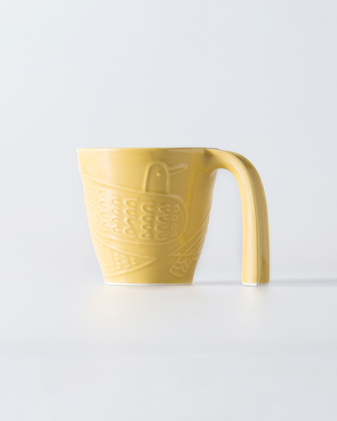波佐見燒 浮雕鳥兒 水杯 淡黃｜aiyu