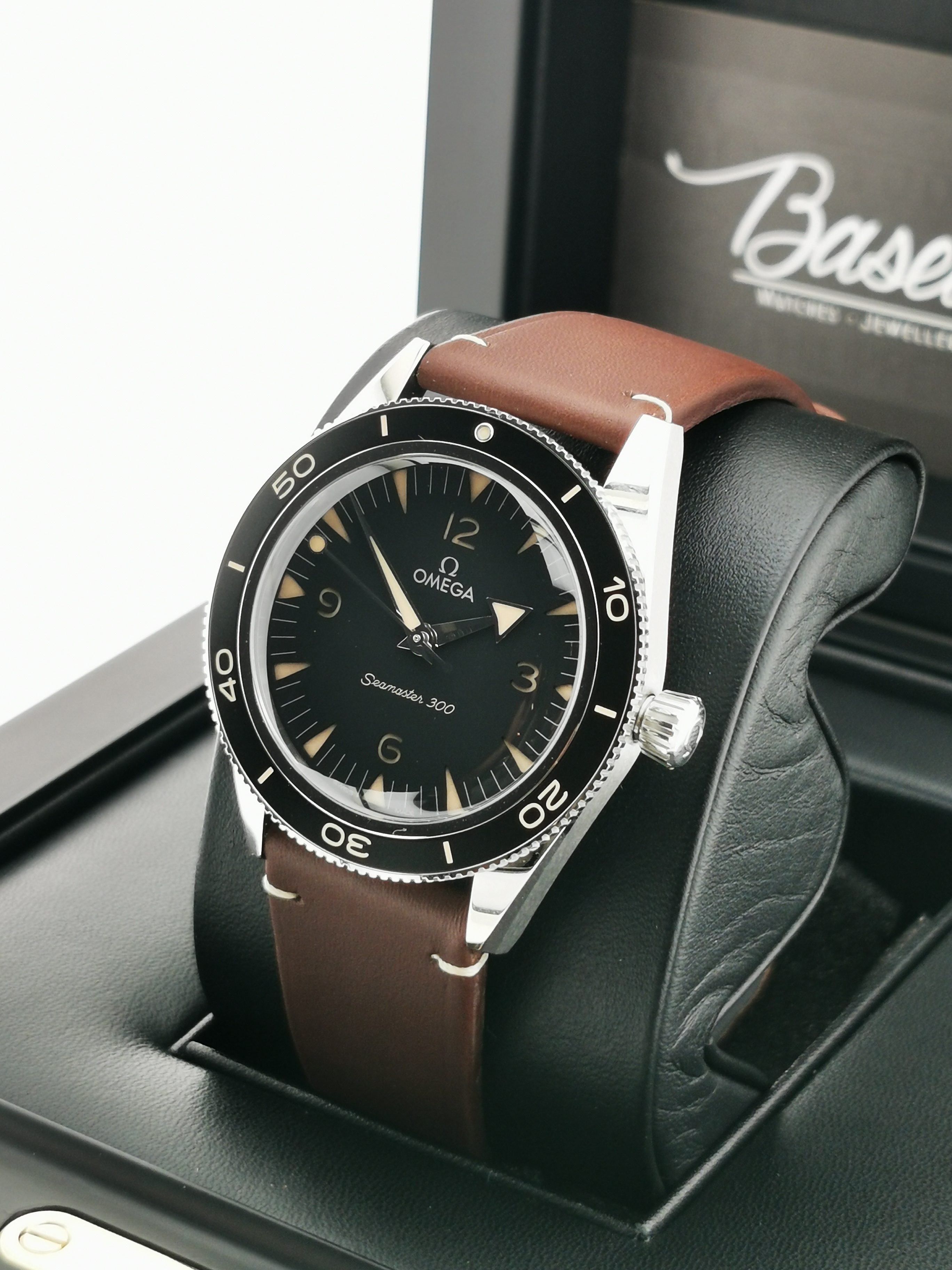 BRAND NEW OMEGA SEAMASTER 300 BLACK DIAL 234.32.41.21.01.001 23432412101001 COAXIAL MASTER CHRONOMETER leather  41 MM