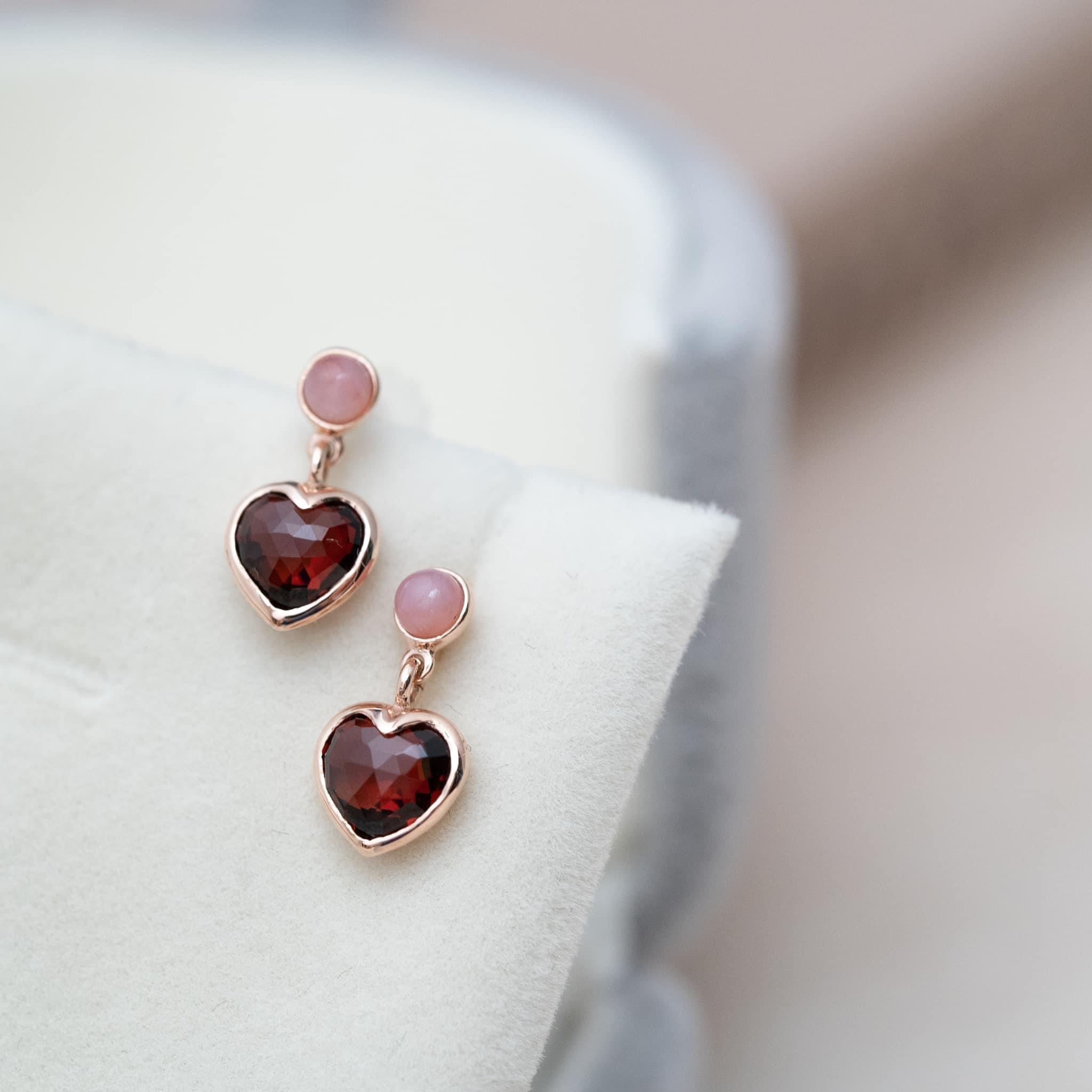 14k gold 愛心紅榴石耳環