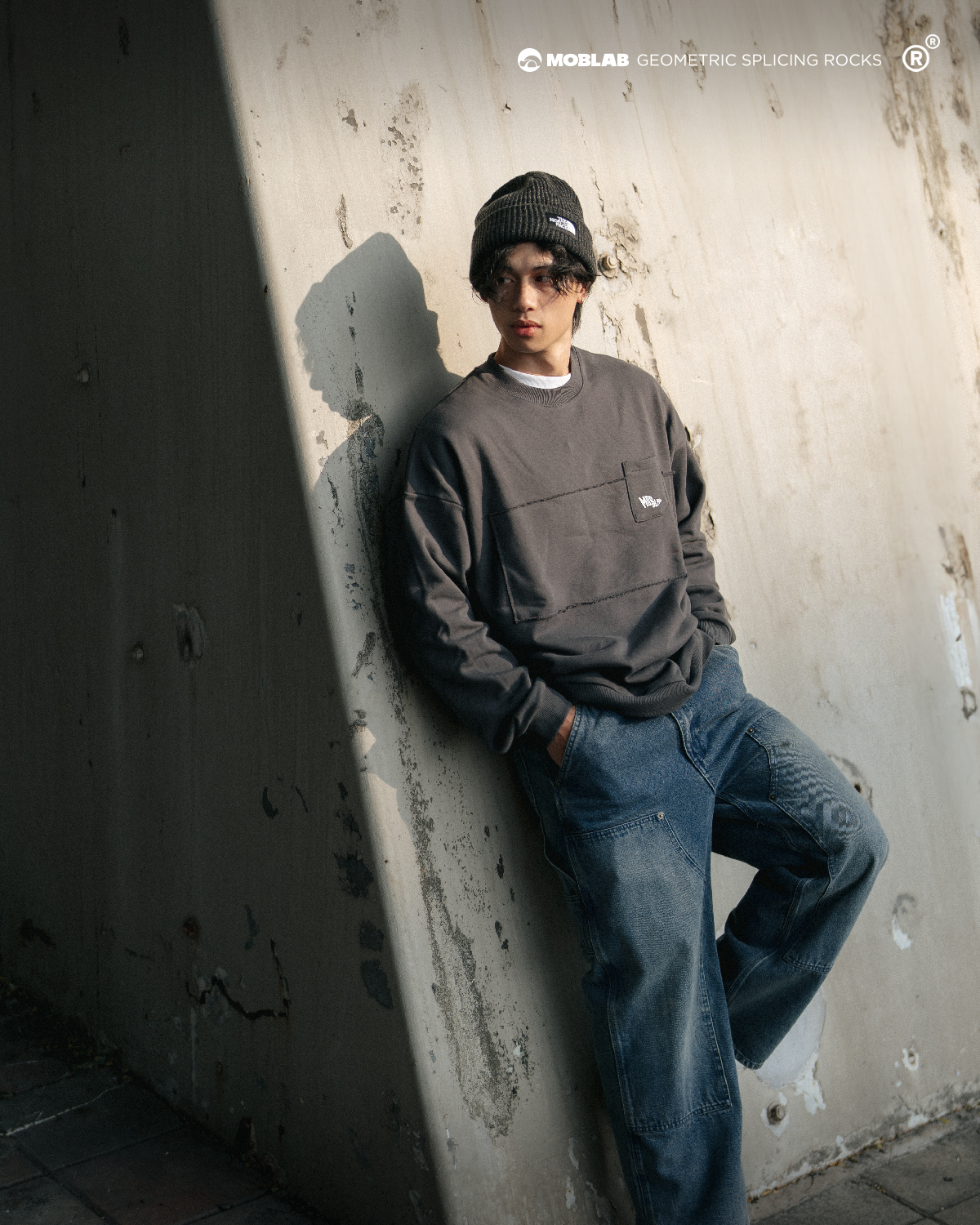 MOBLAB FLAG 旗幟大學Tee 兩色