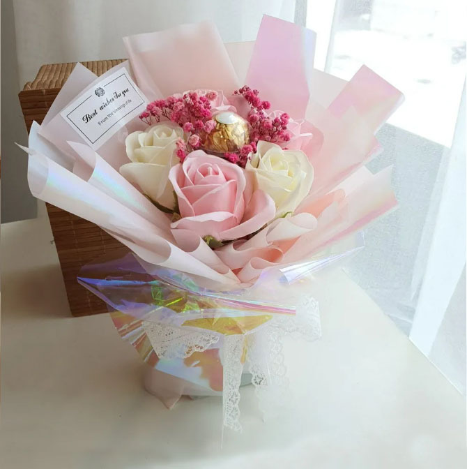 粉色6朵香皂花金莎花束,6朵花語代表順利