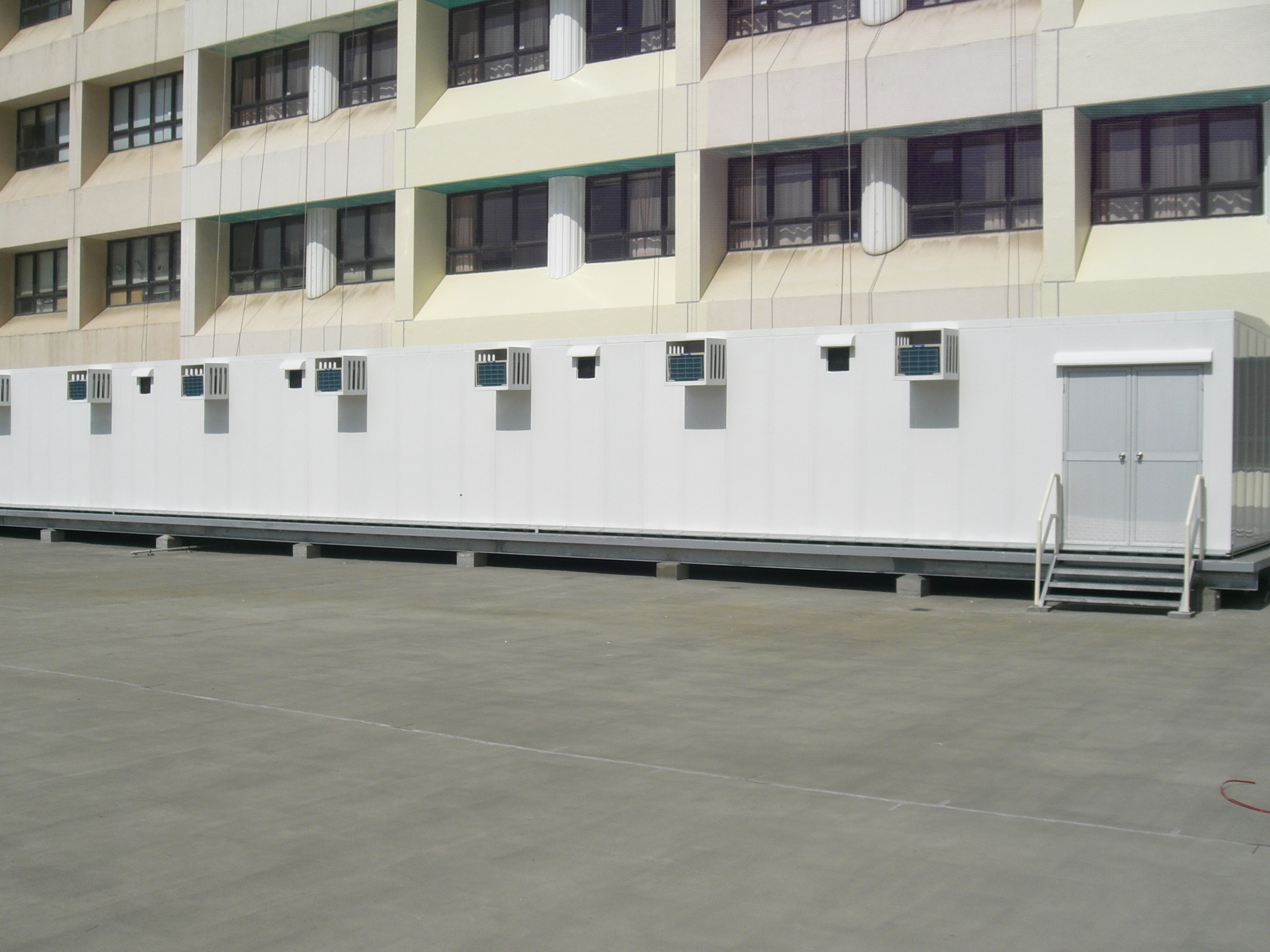 纖維組合屋 (90' x 12' x 9')