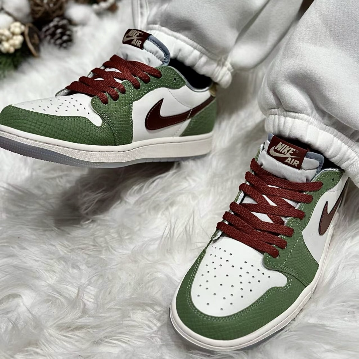 Nike Air Jordan 1 Retro Low OG Year of the Dragon 龍年限定 白綠紅 青龍