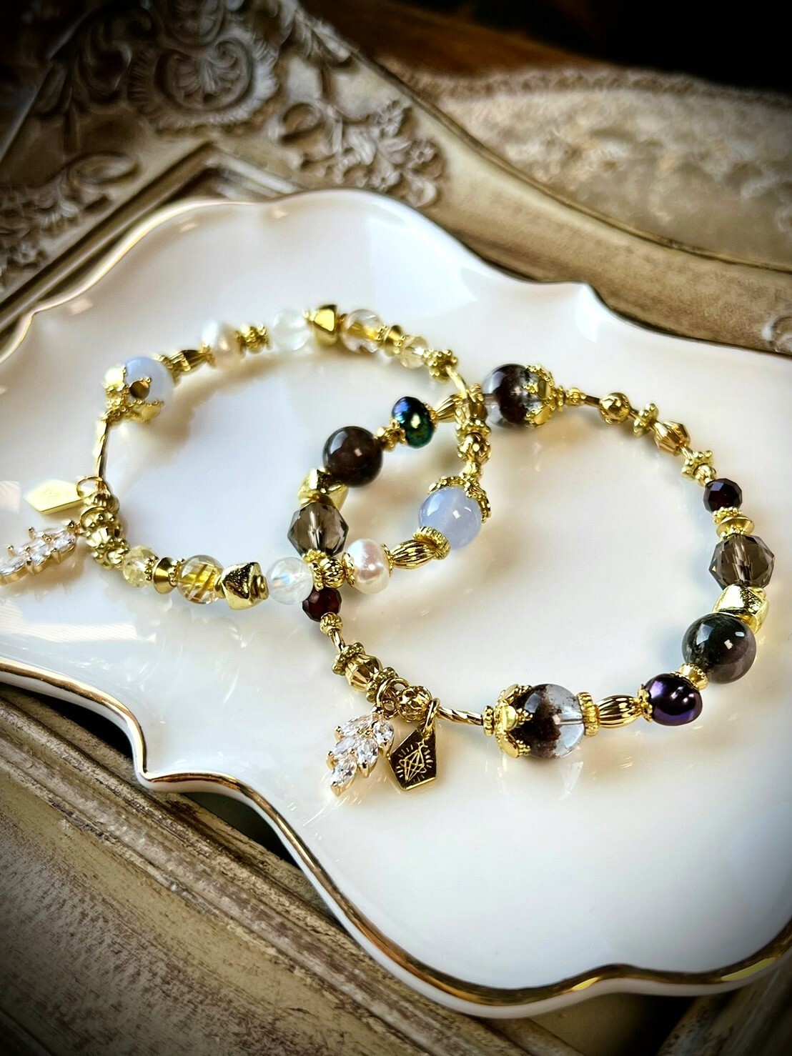 ｛白天鵝&黑天鵝｝