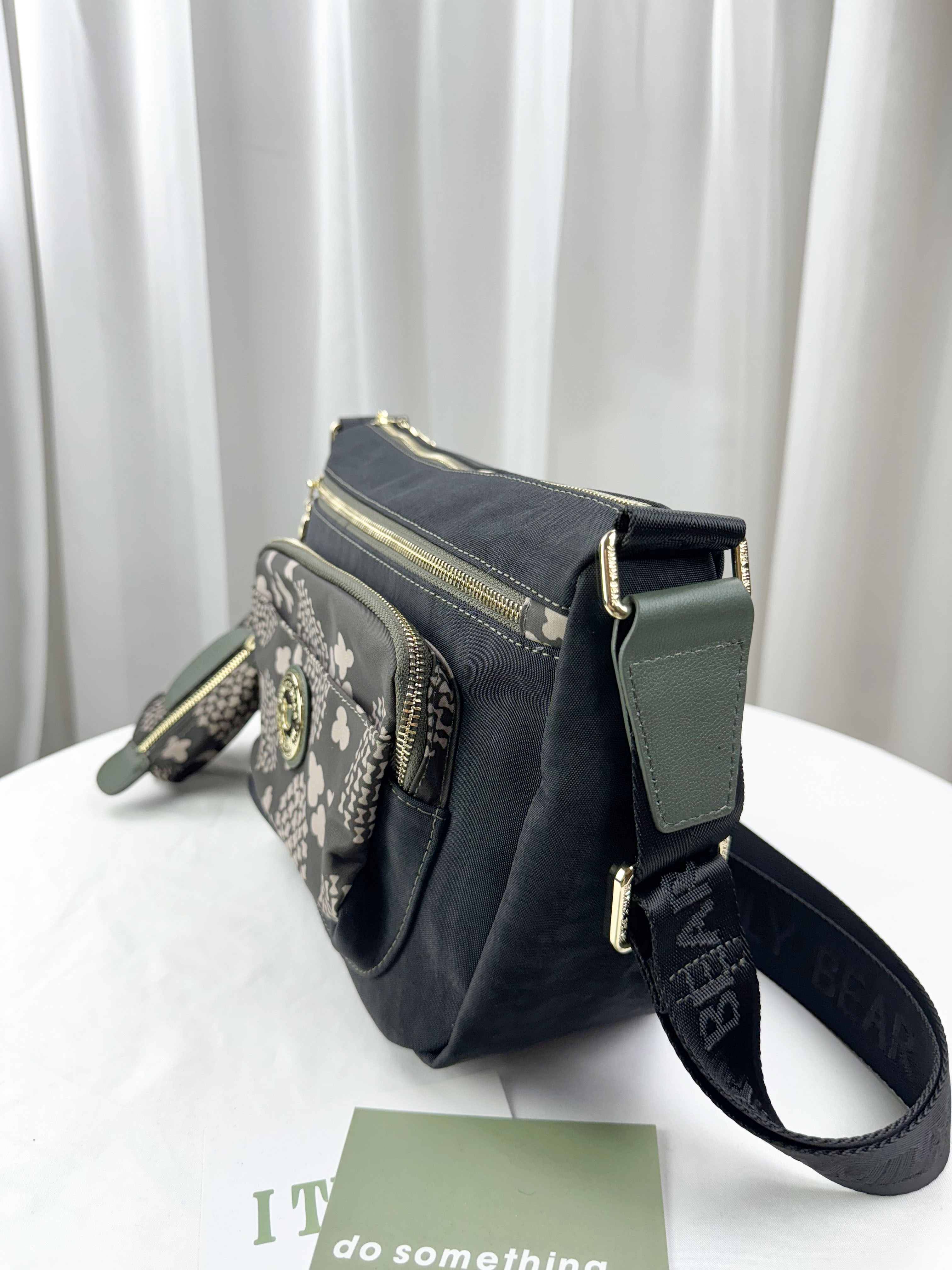 FamilyBear 墨綠圖騰防潑水側背包 附零錢包  #2862