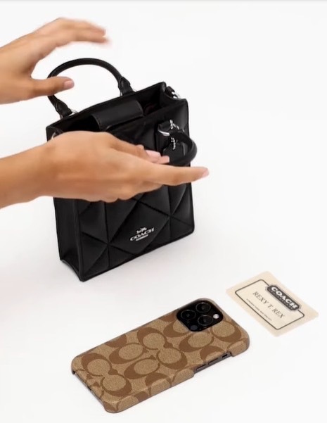 COACH 绗縫菱格紋皮革手提肩背兩用方包