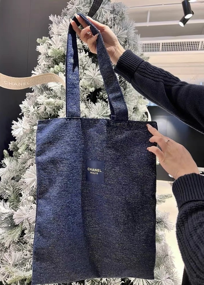 CHANEL BEAUTÉ Beauty VIP 專櫃贈品牛仔色金線 Tote bag 布袋