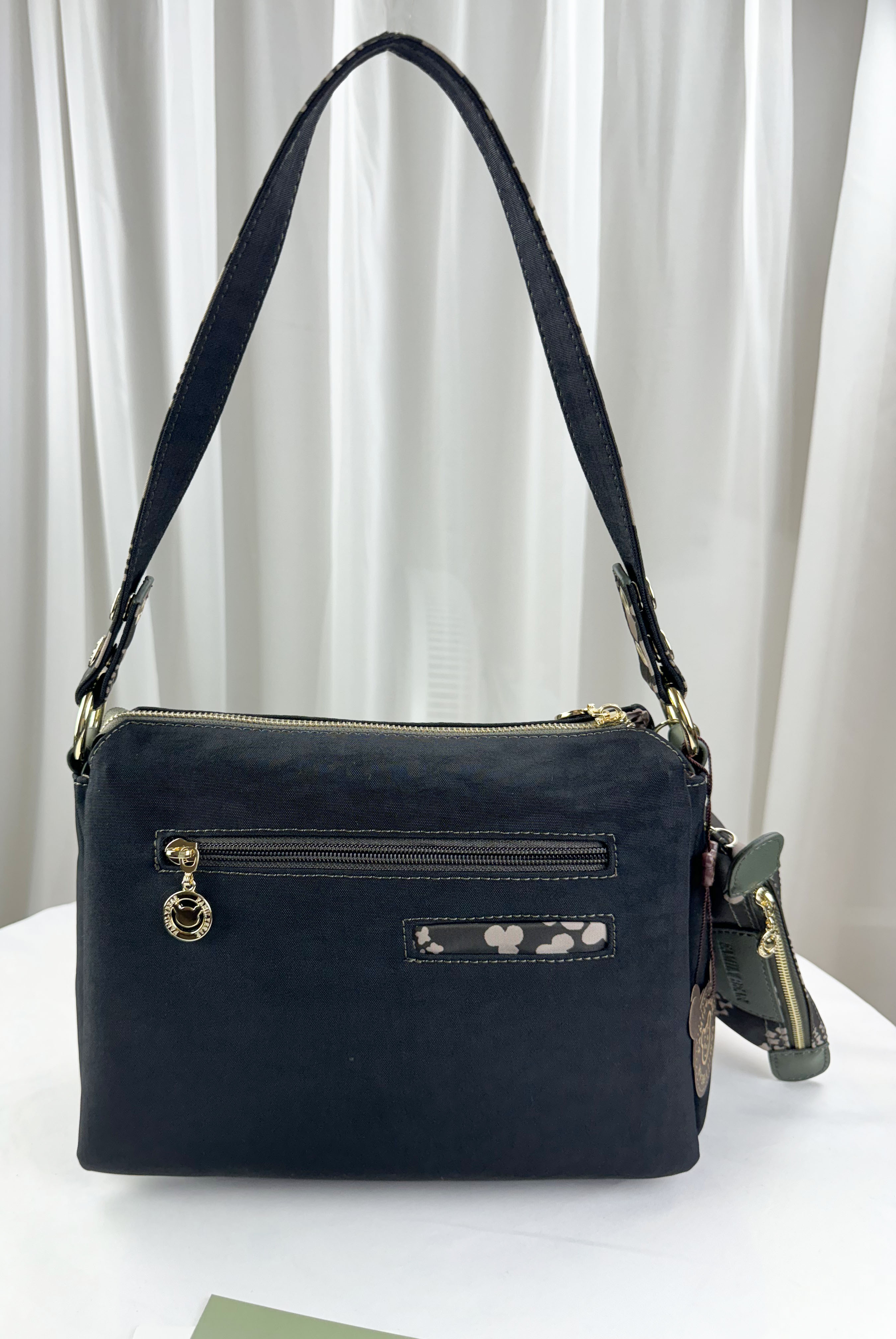 FamilyBear 墨綠圖騰防潑水肩背包 / 側背包 附零錢包 #29259