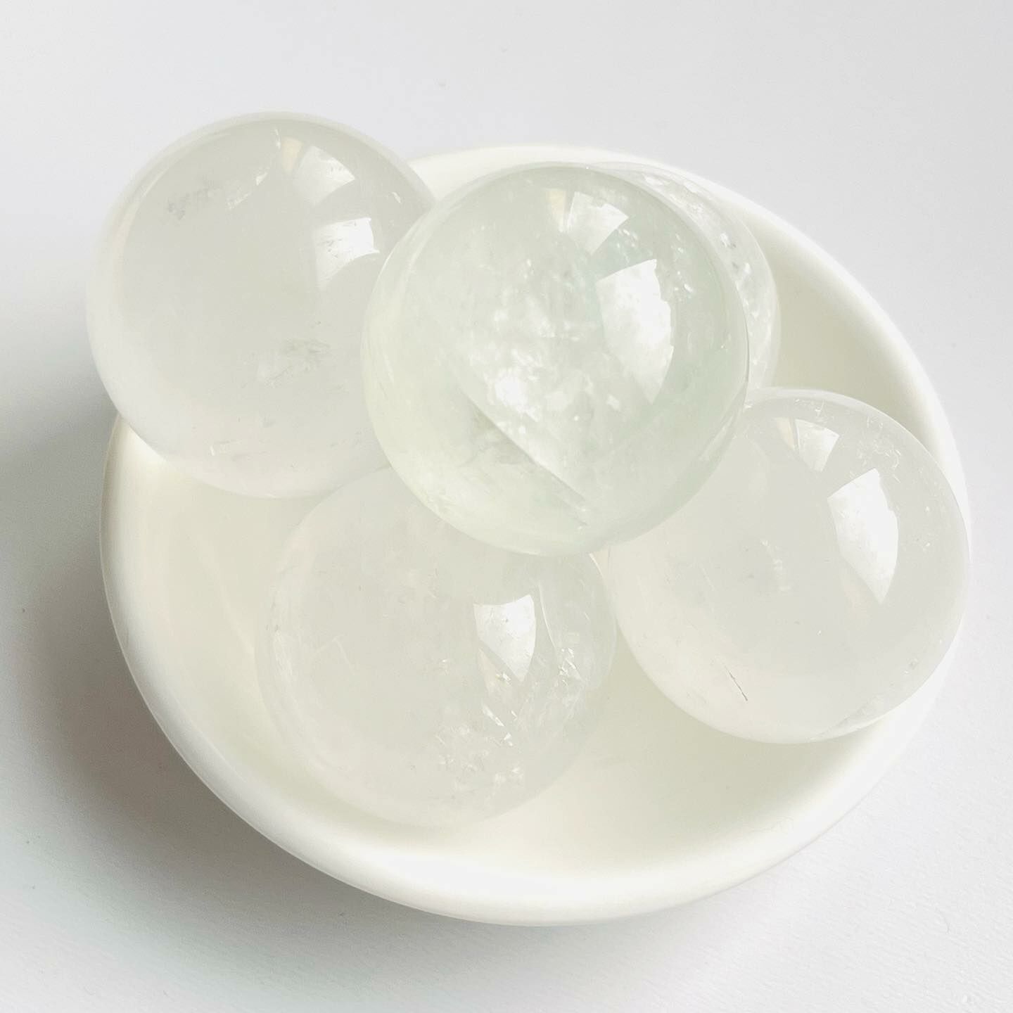 [原石] 白冰洲石 水晶球