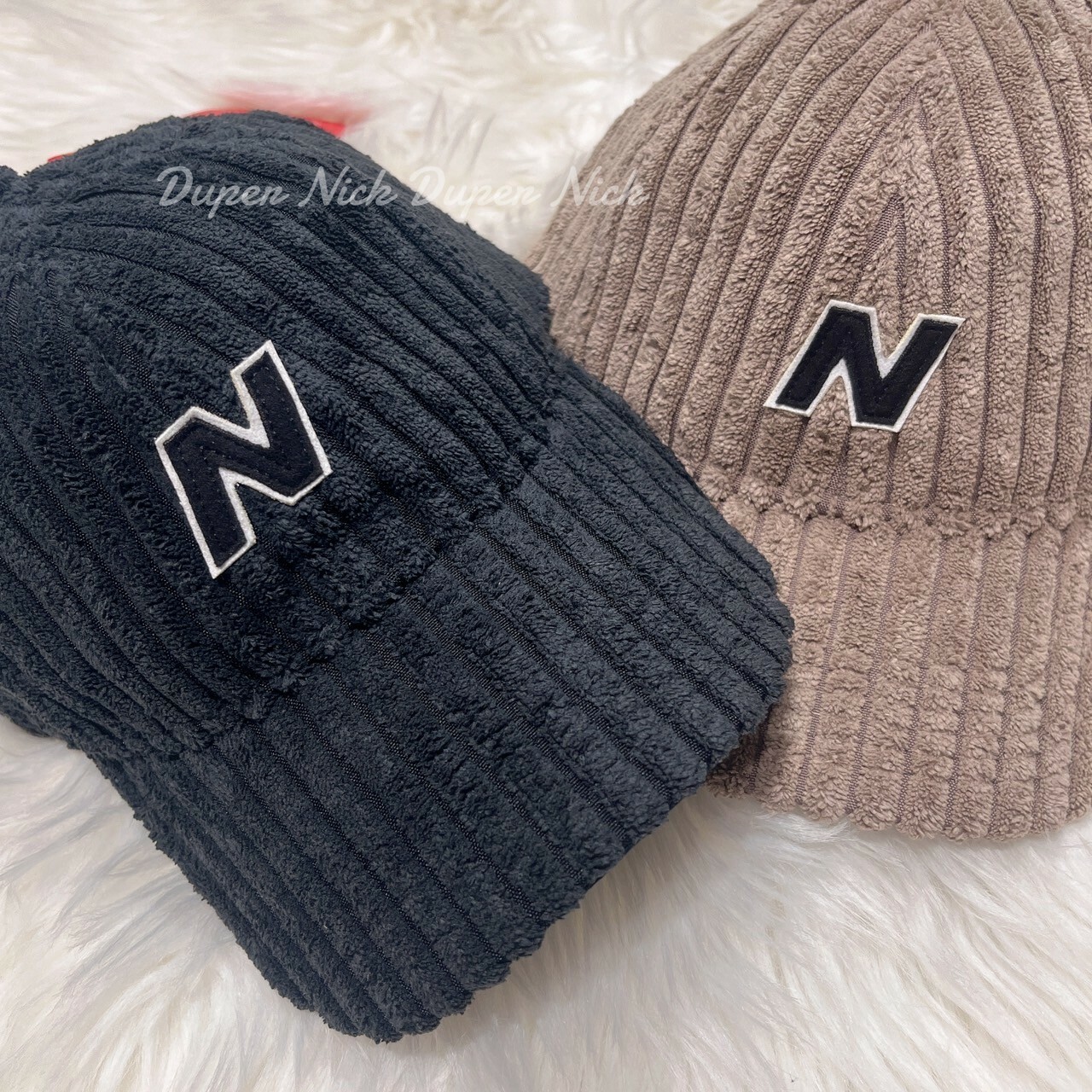 New Balance 老帽 燈芯絨材質