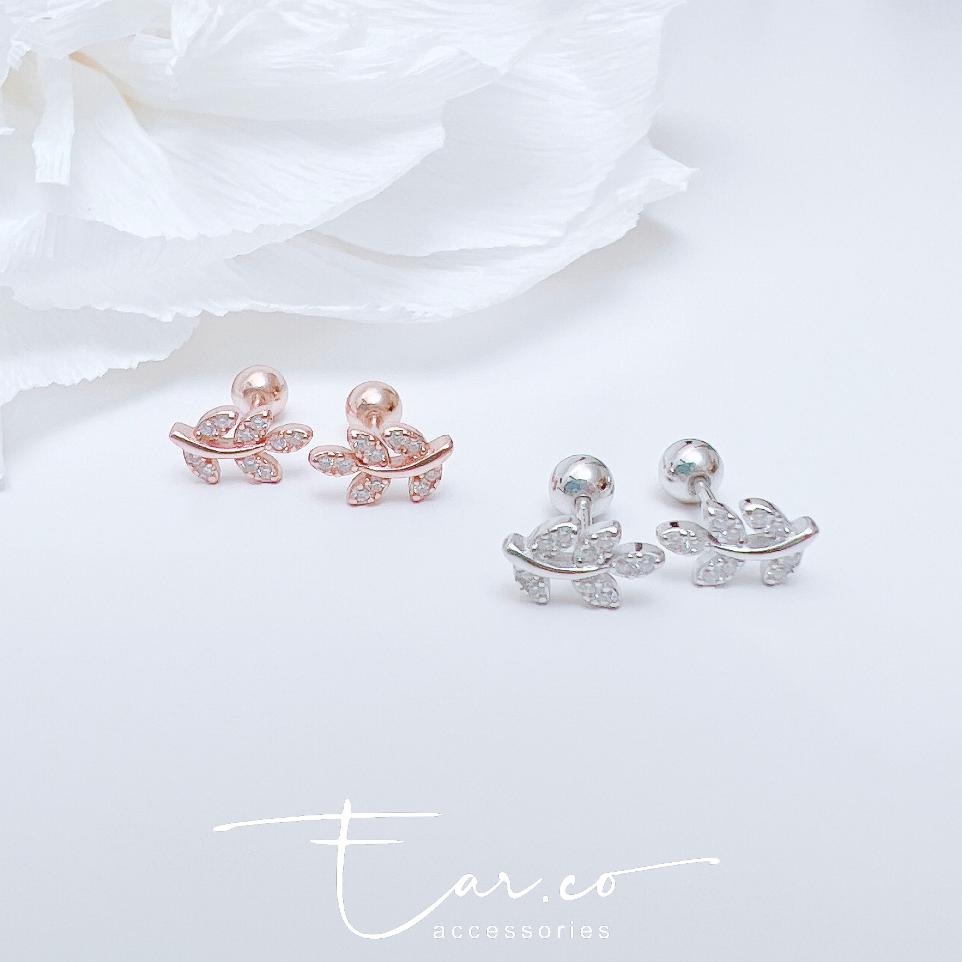 閃石小樹葉純銀耳珠/耳骨釘 [一對] #P048