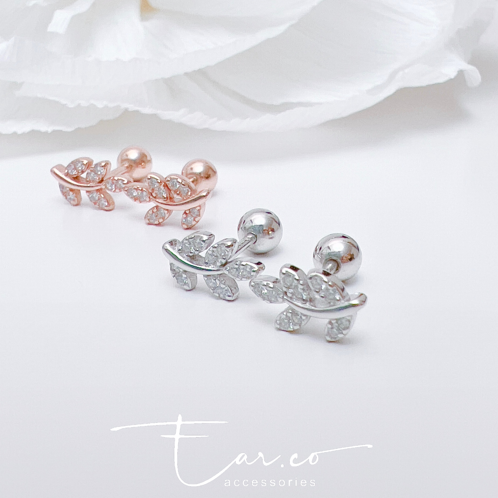 閃石小樹葉純銀耳珠/耳骨釘[一對] #P048