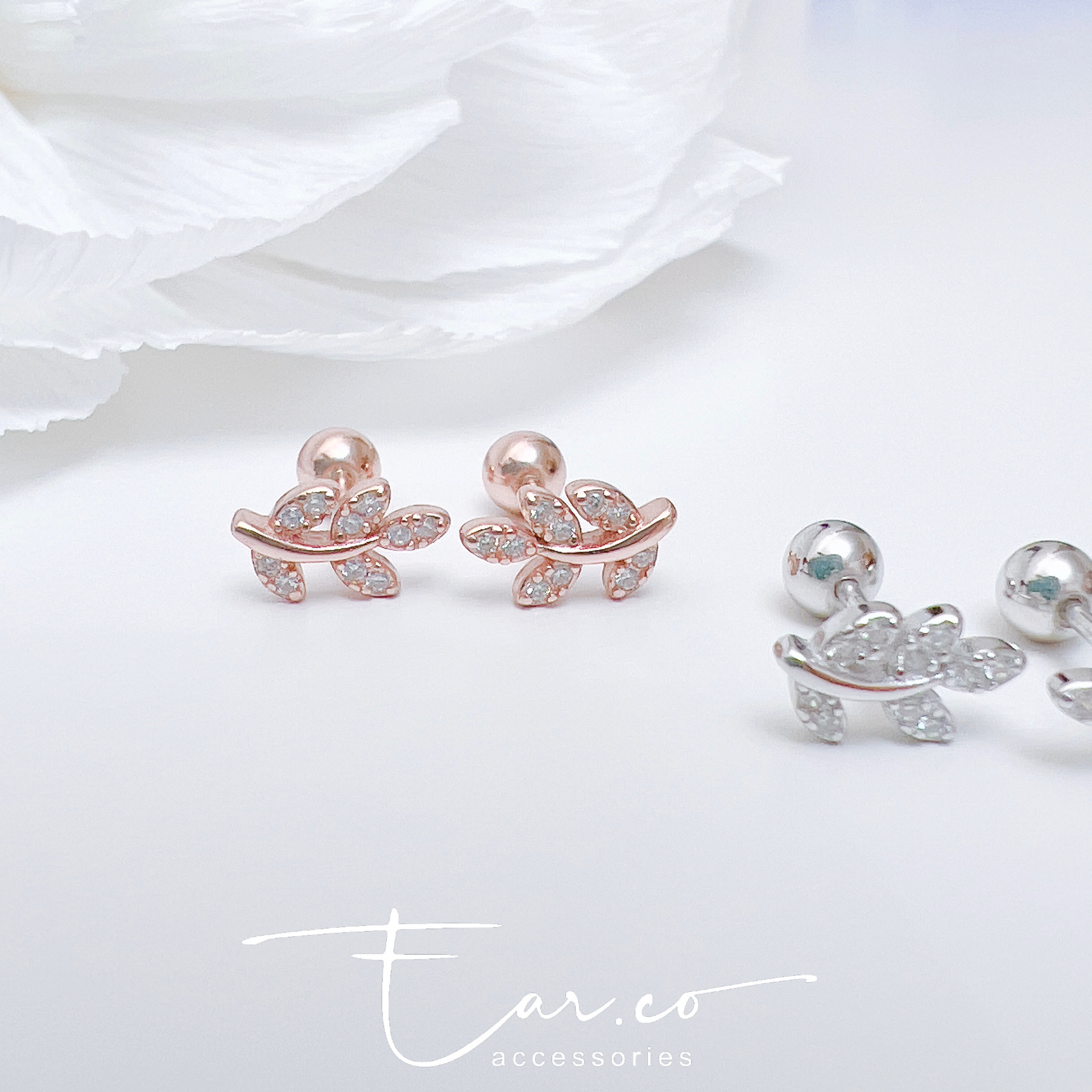 閃石小樹葉純銀耳珠/耳骨釘[一對] #P048