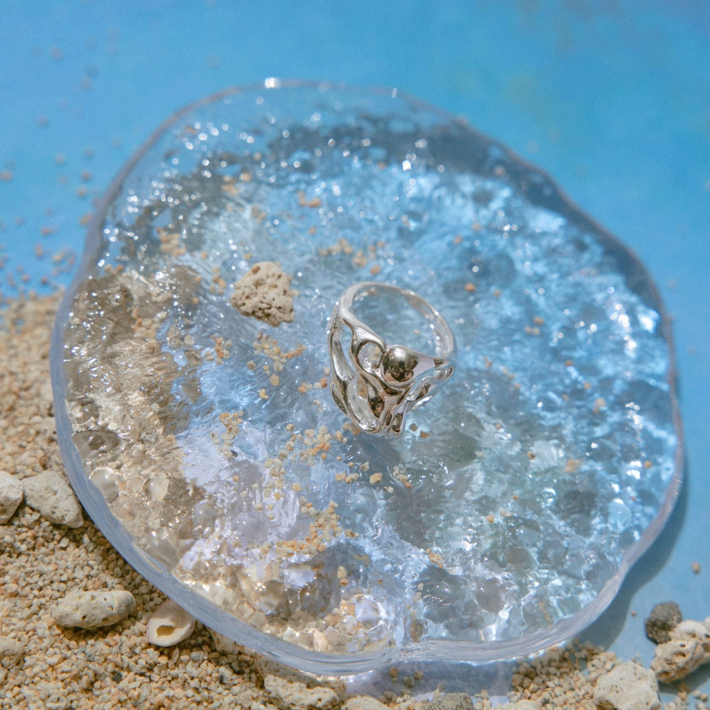 YOKO 925銀異洞戒指