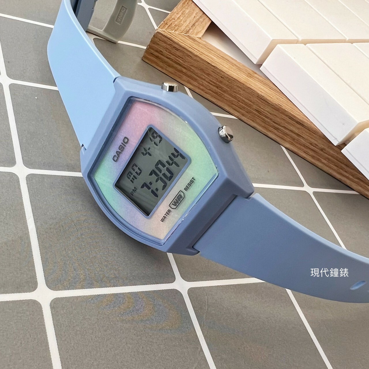 【CASIO 卡西歐】粉彩漸層電子錶 LW-205H-2A 35mm 現代鐘錶