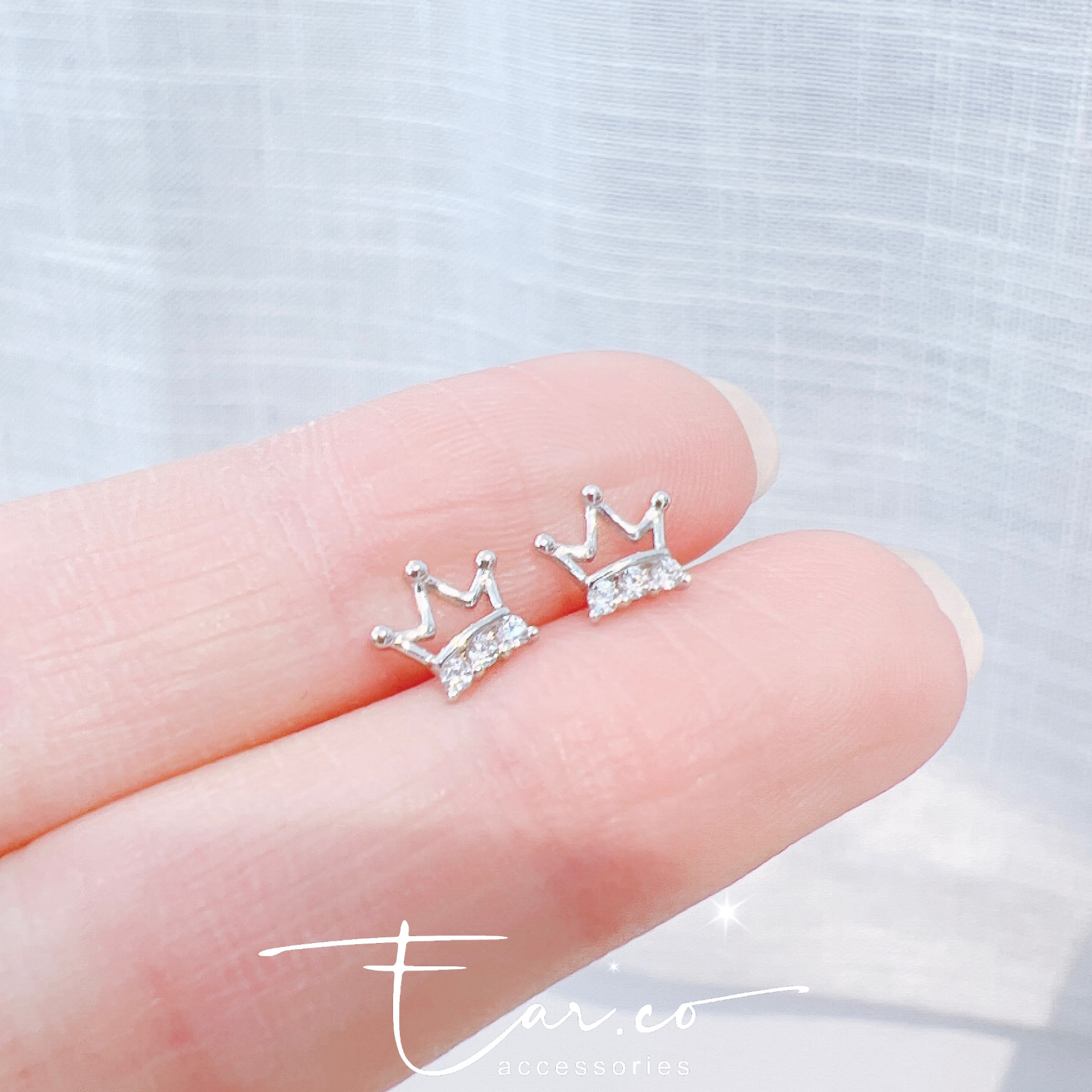 小皇冠純銀耳珠/耳骨釘 [一對] #P045