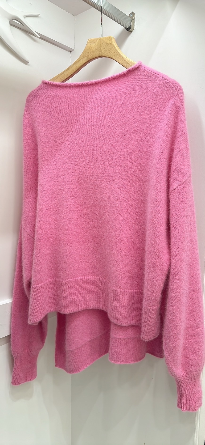 LOU LOU日本前短後長毛衣