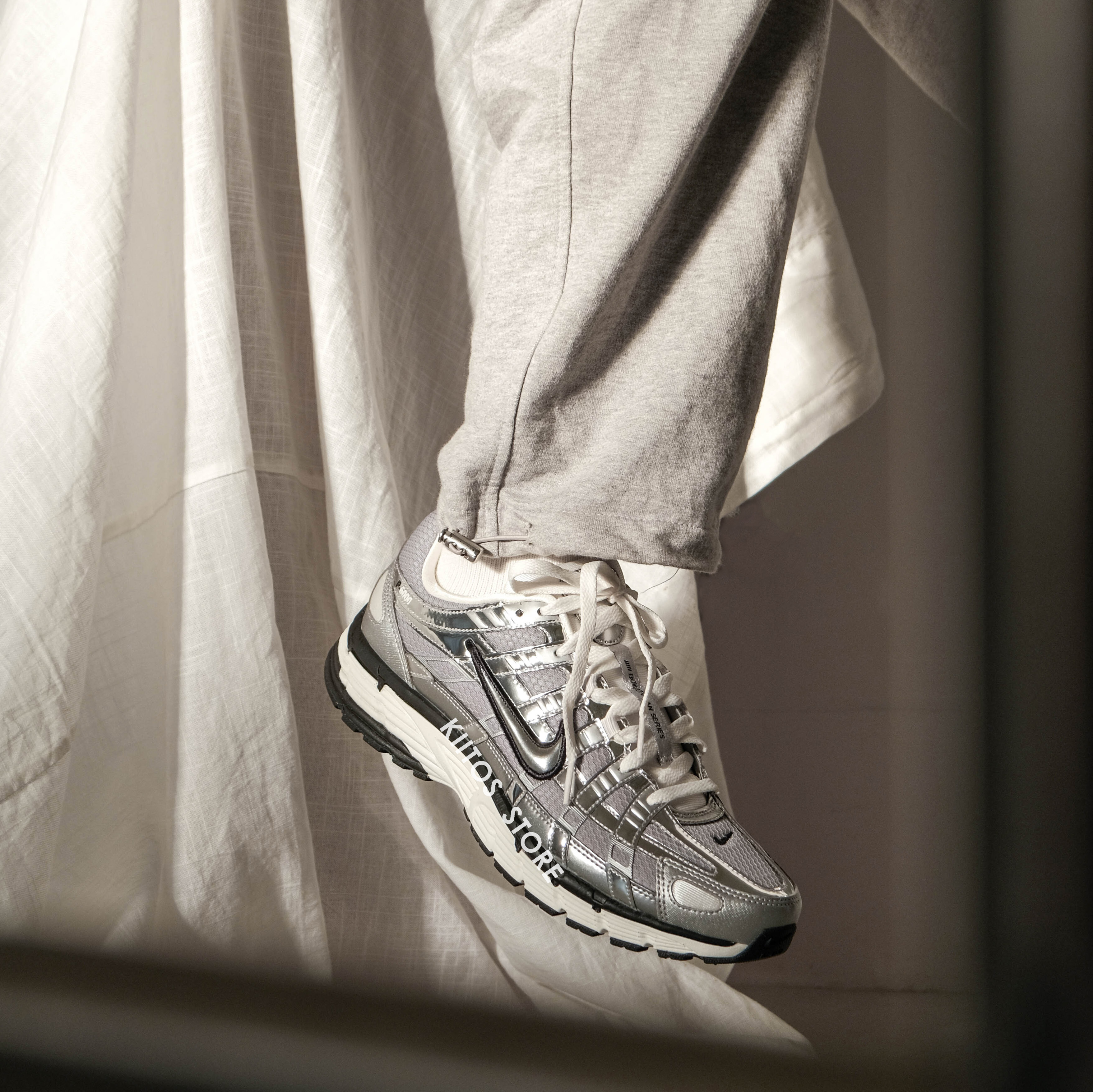 Nike P-6000 "Metallic Silver" 液體灰銀 CN0149-001