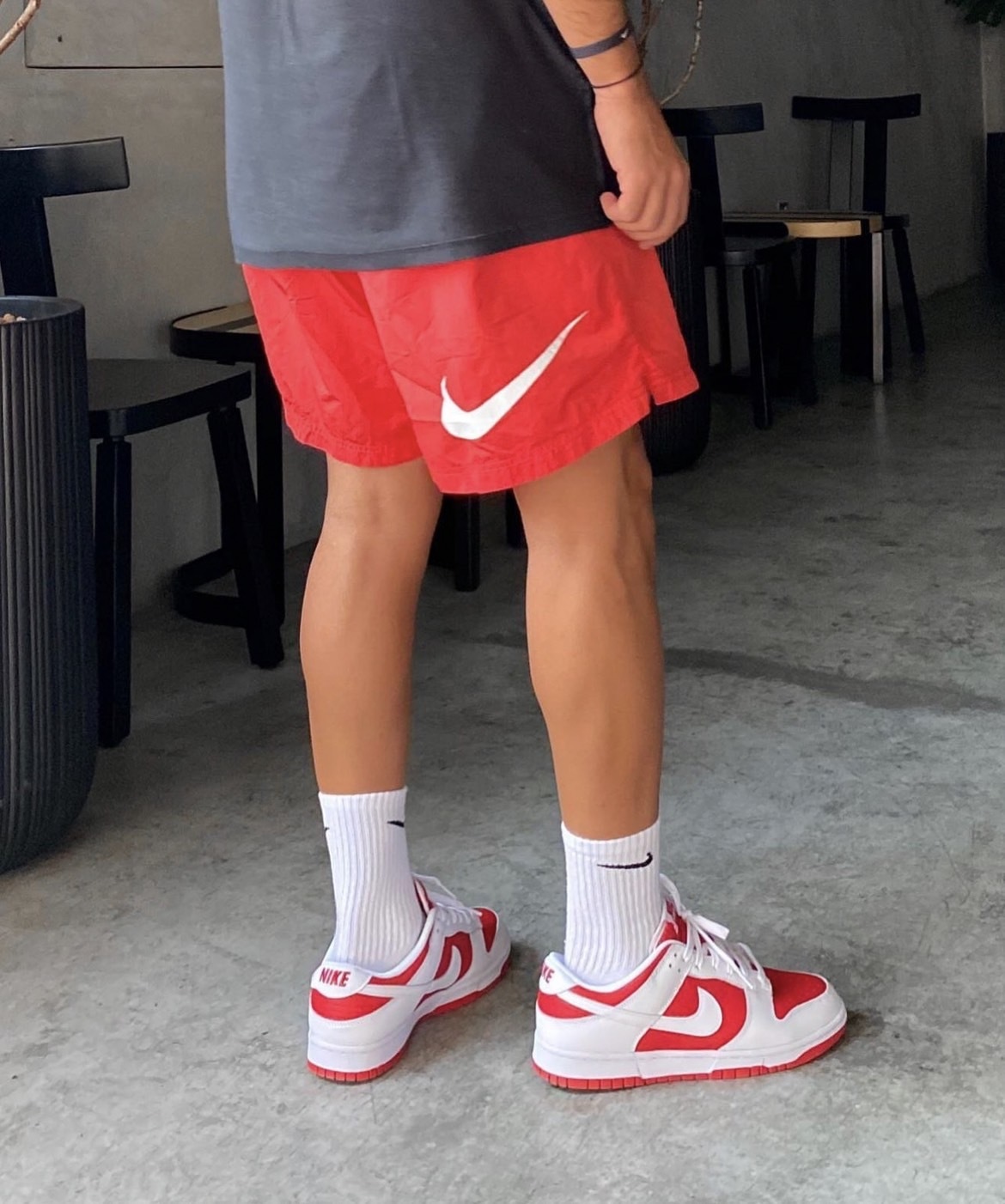 預購 Nike Dunk 低筒冠軍紅色 反轉白紅