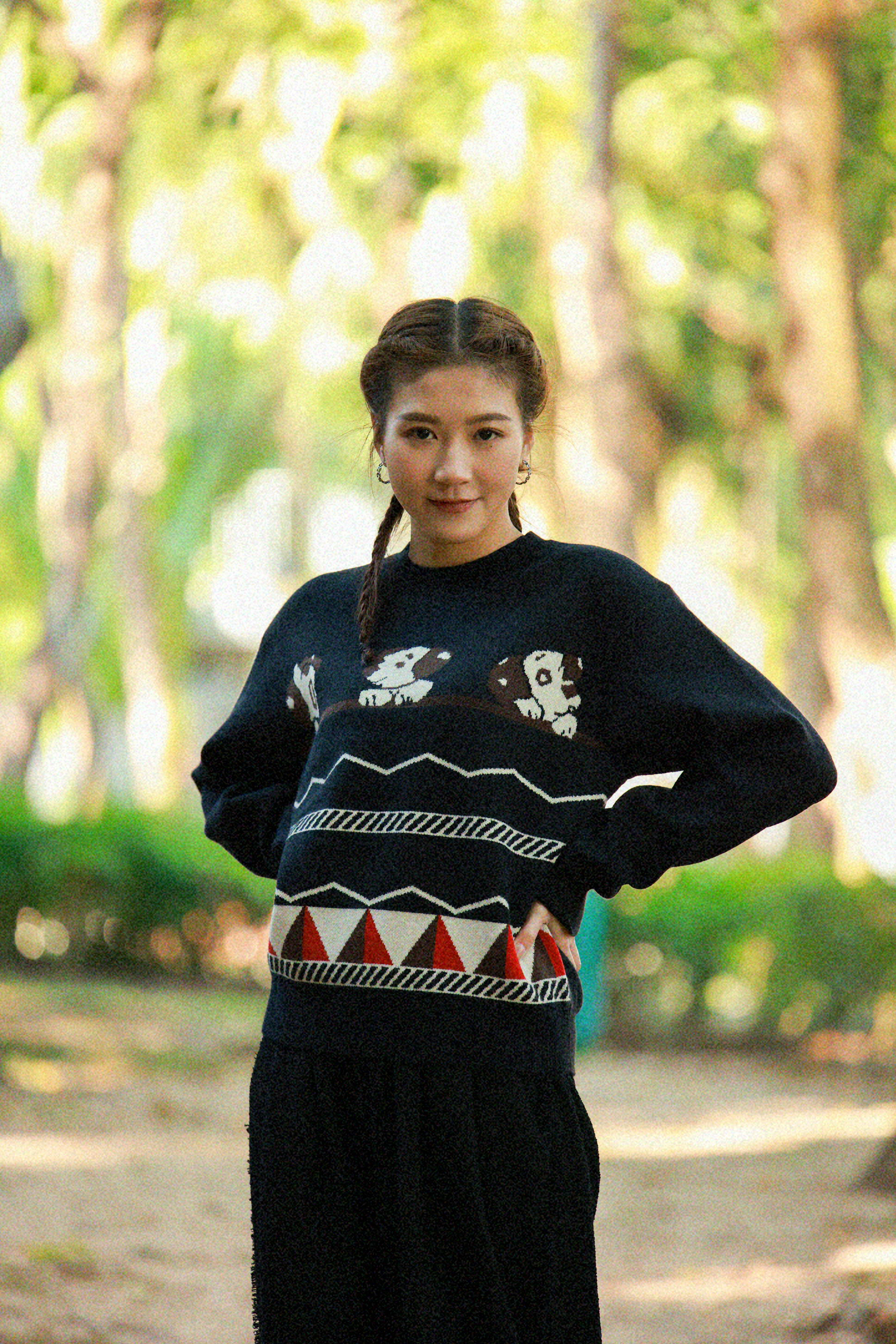 三隻小狗圖案花紋間冷衫（*現貨款式）