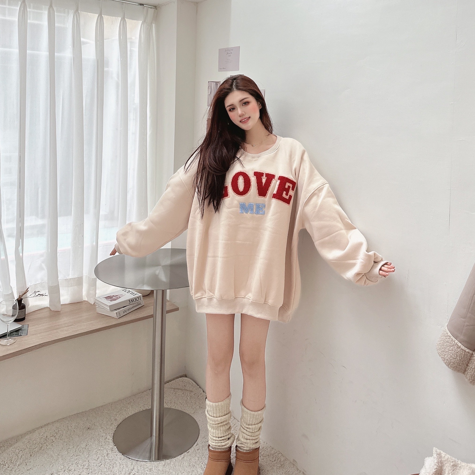 LOVE刺繡刷毛寬鬆大學T/二色