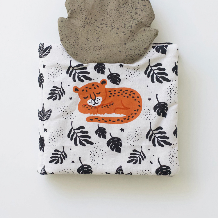Wee Gallery Cloth：Peekaboo Jungle