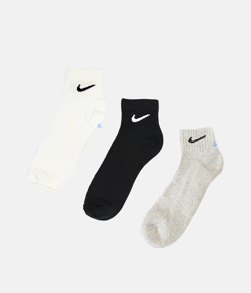 Nike Cushioned Quarter Socks 三色中筒厚底運動襪一組(三雙入) (SX4926-901)