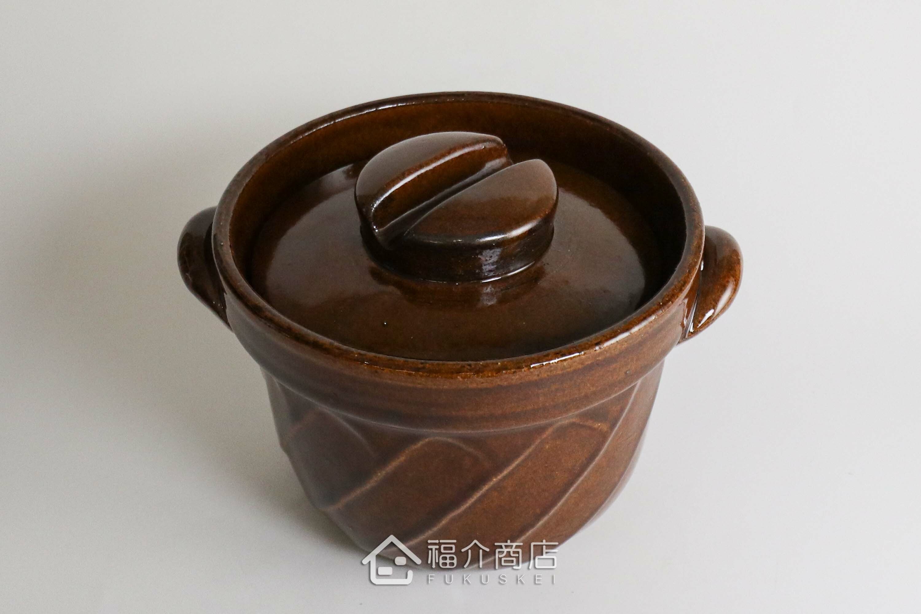 煮飯用陶瓷材質的飯鍋