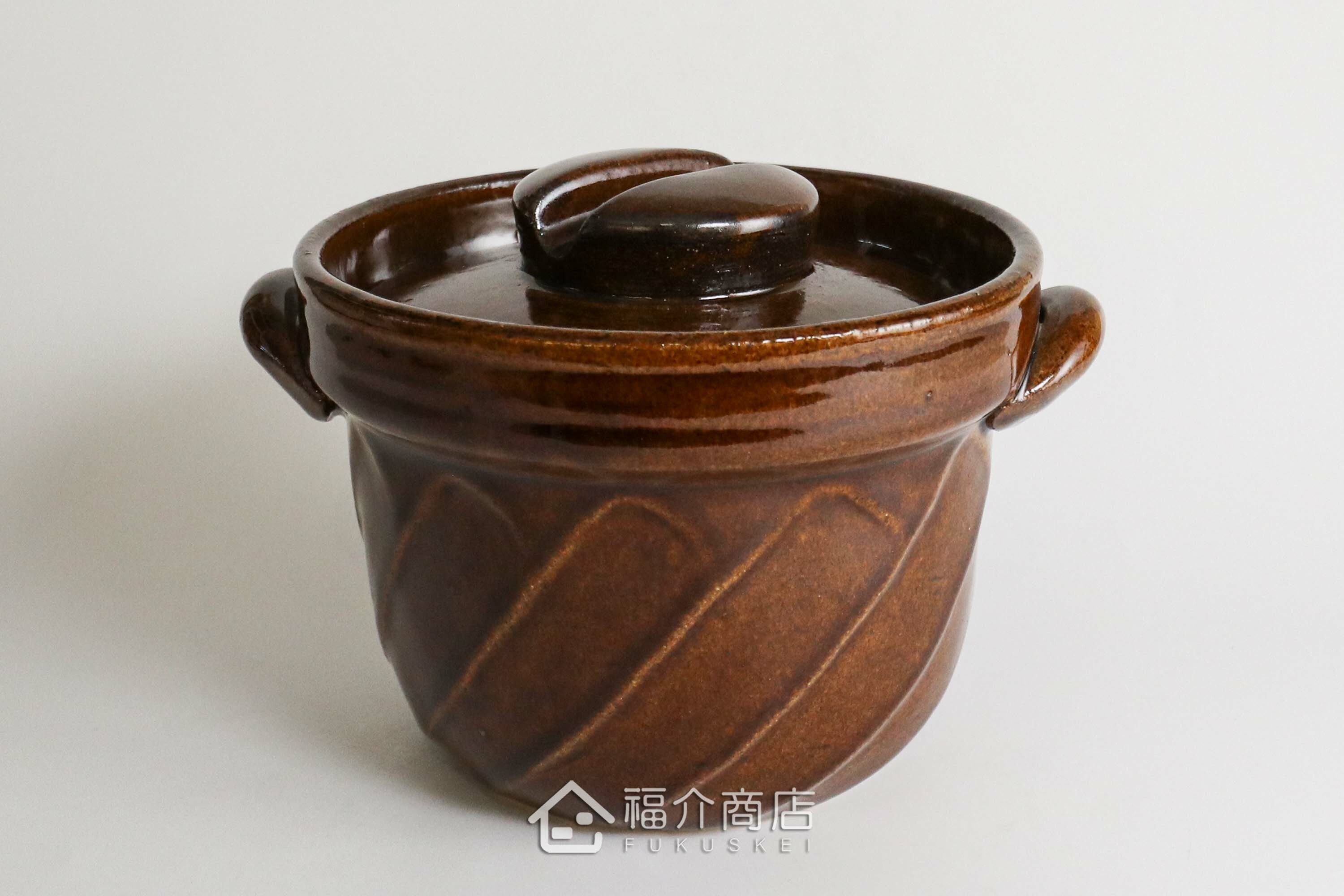 煮飯用陶瓷材質的飯鍋