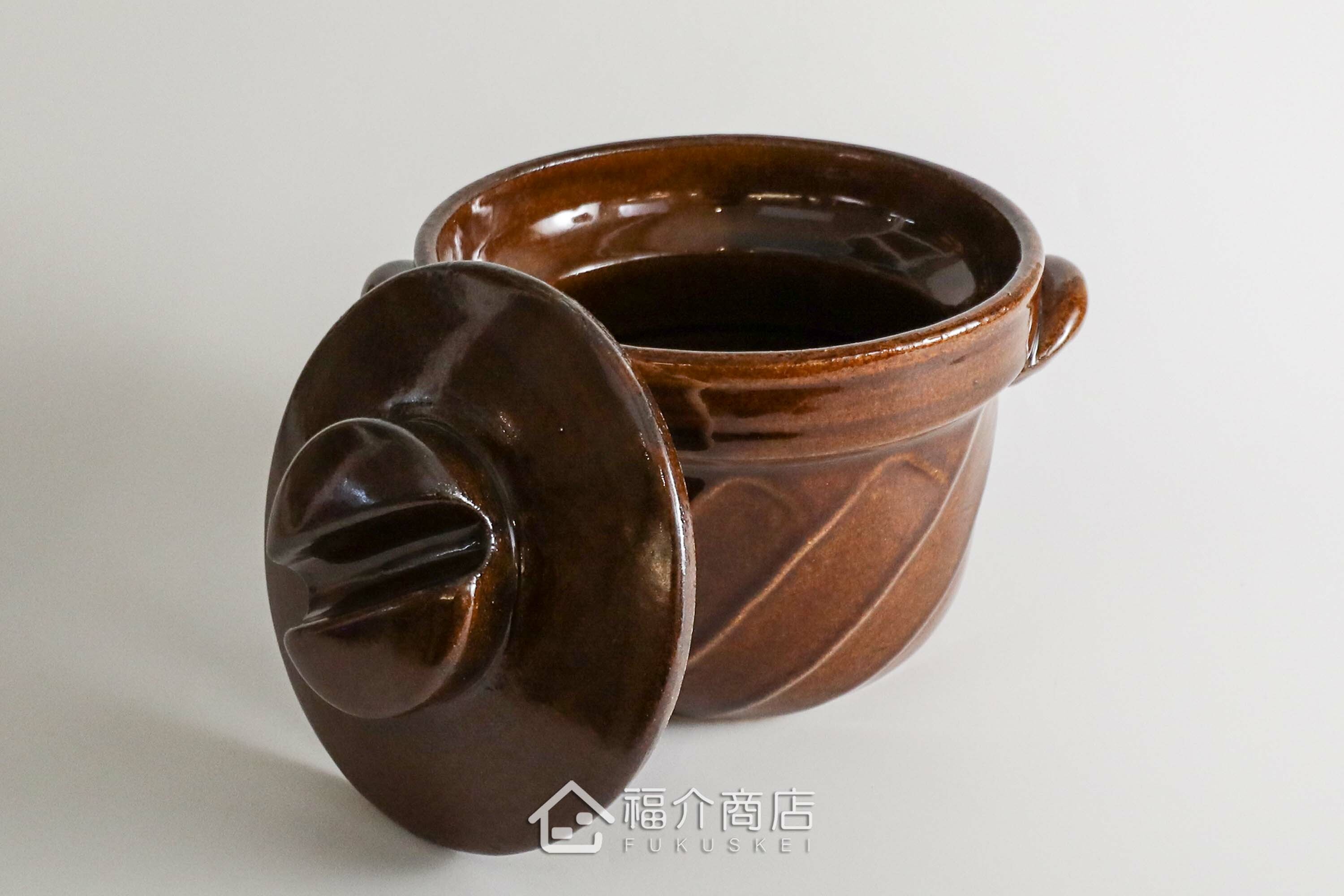 煮飯用陶瓷材質的飯鍋