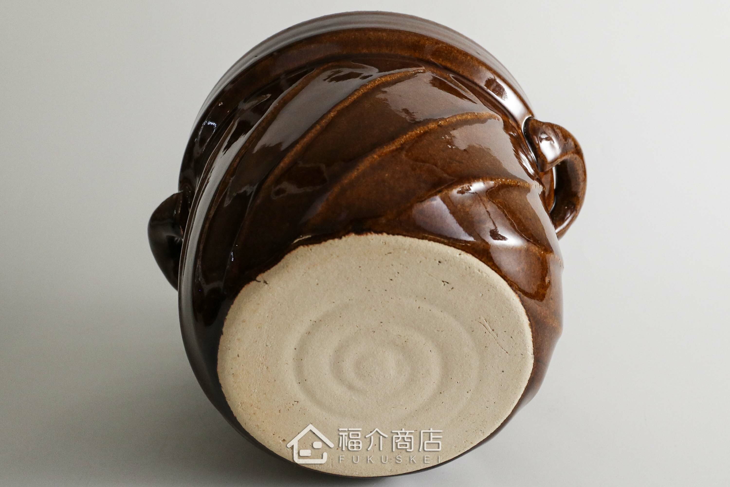 煮飯用陶瓷材質的飯鍋