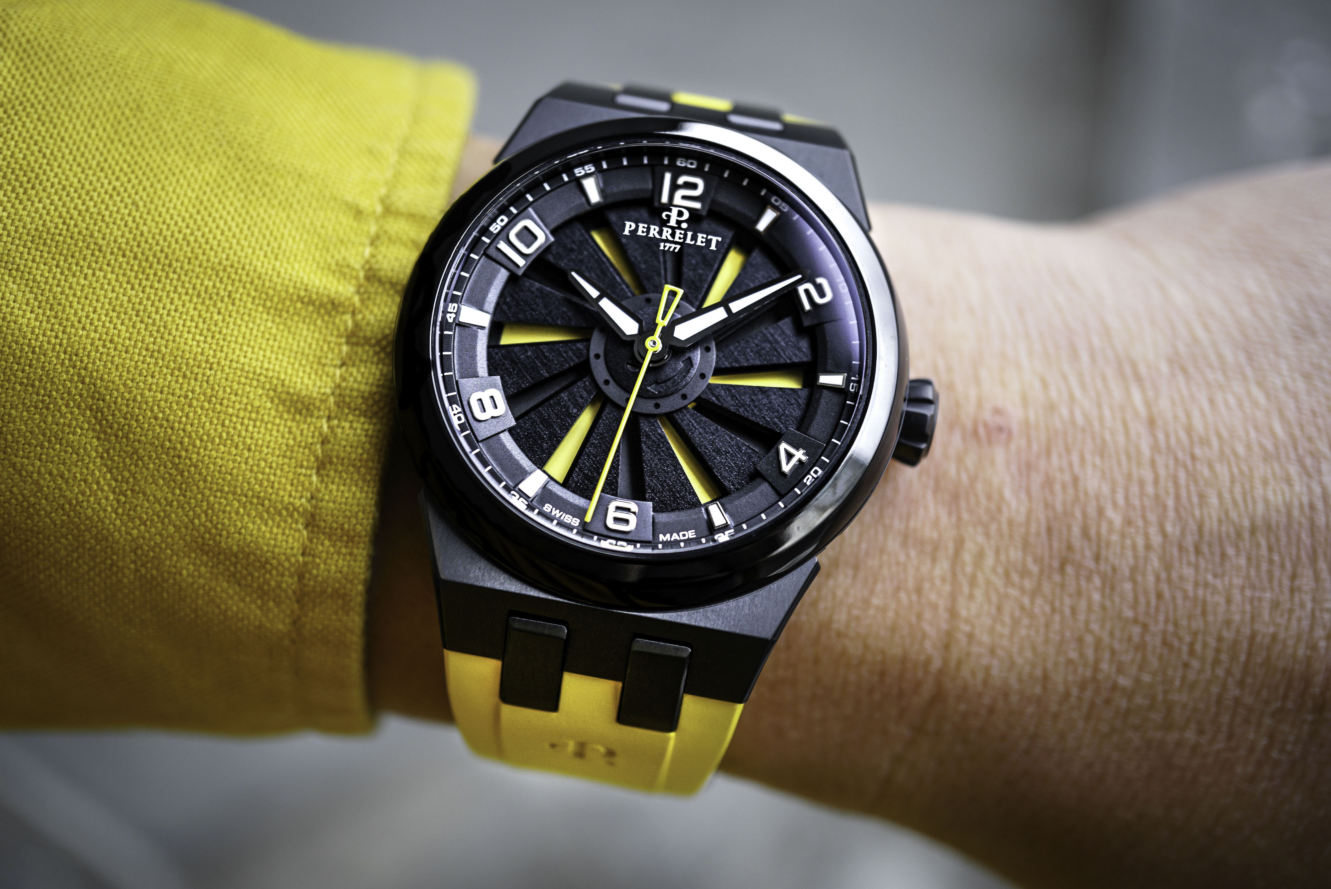 旋風系列 ｜TURBINE 41 TITANIUM YELLOW
