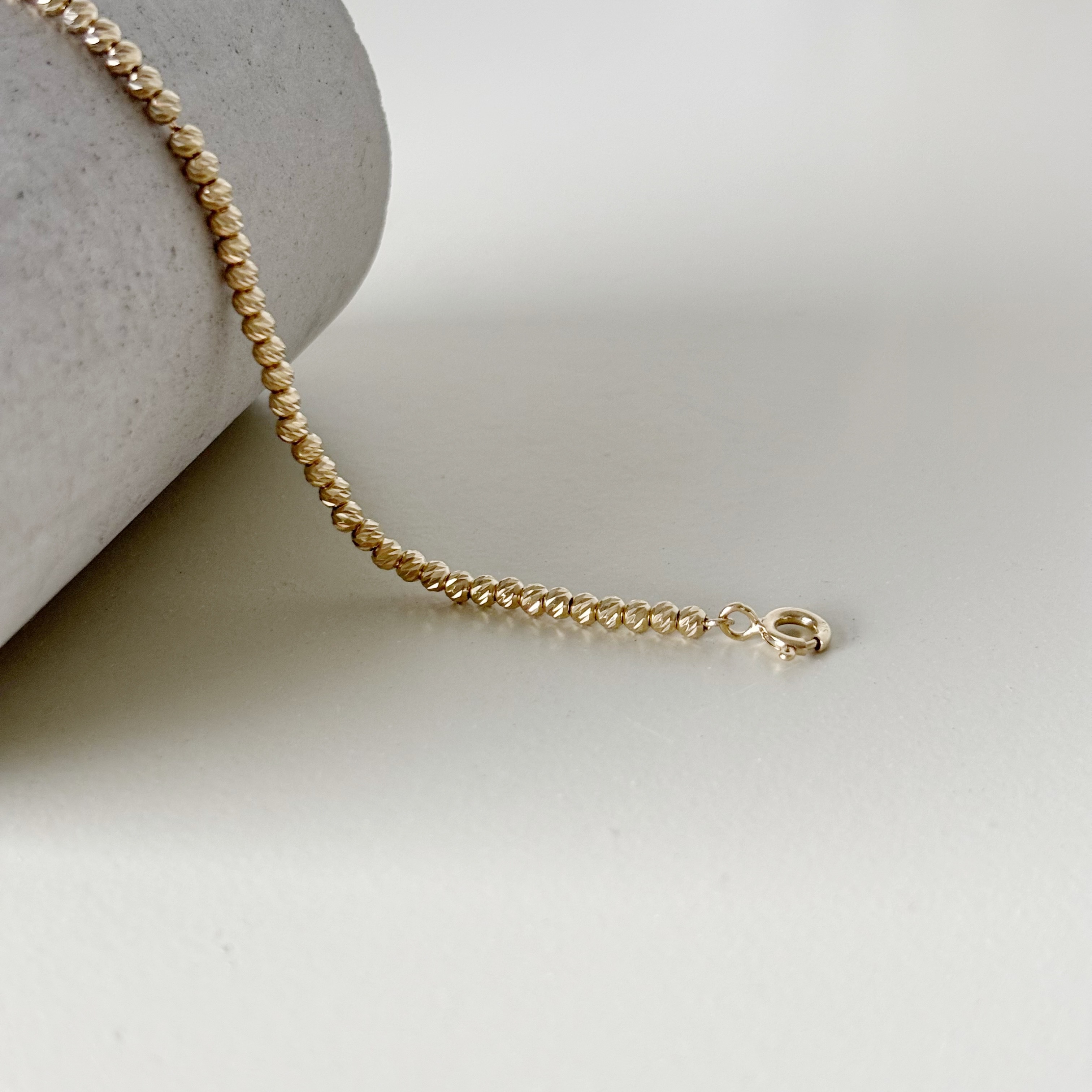 整圈2.5mm cutting ball手鍊