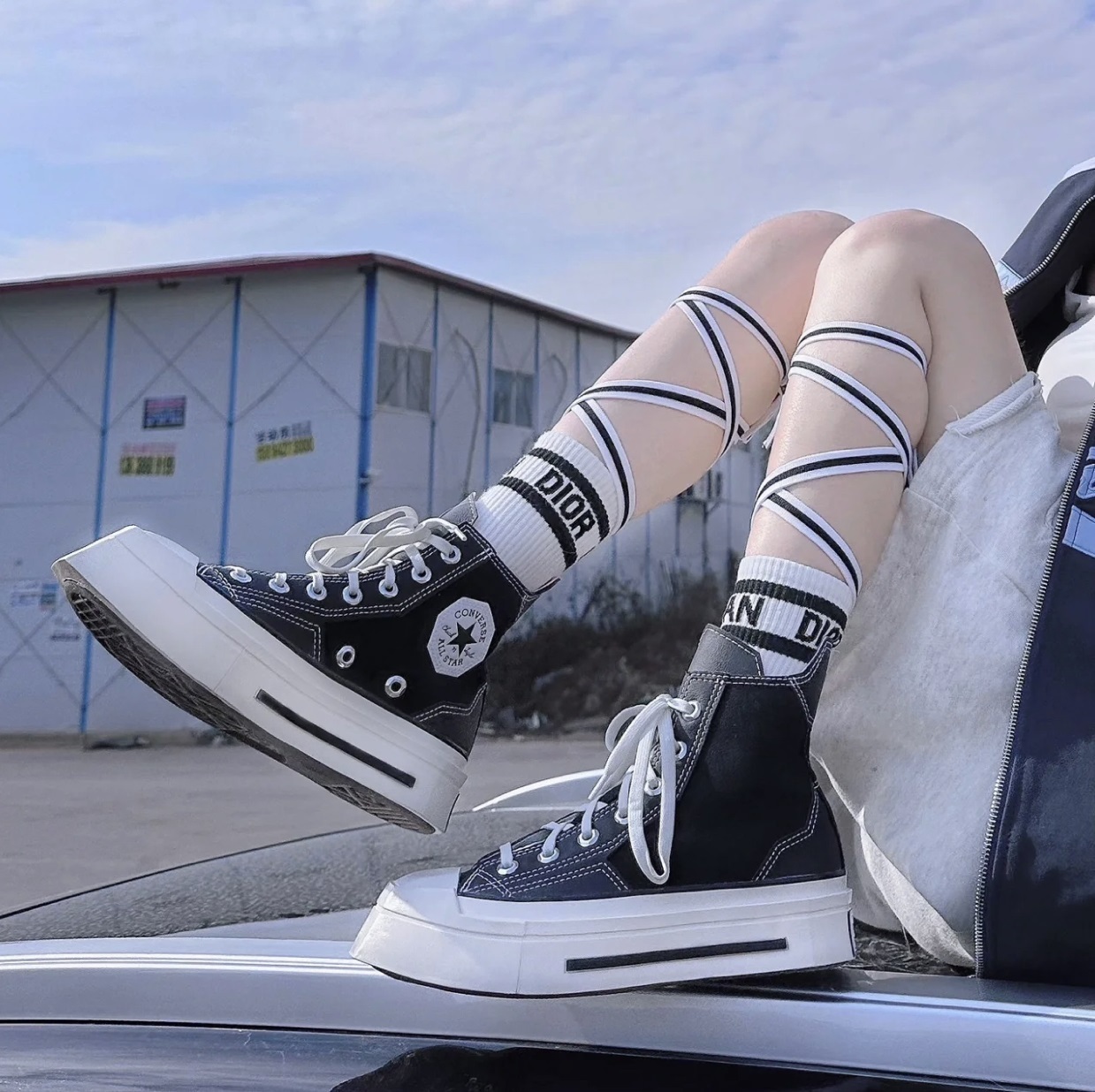 CONVERSE CHUCK 70 DE LUXE SQUARED HI