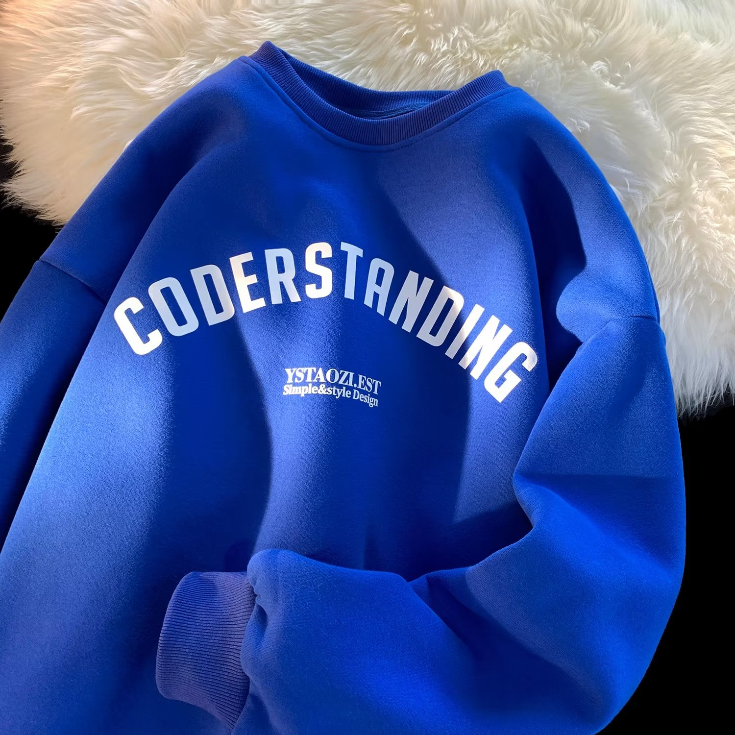 秋冬美式字母圓領大學T